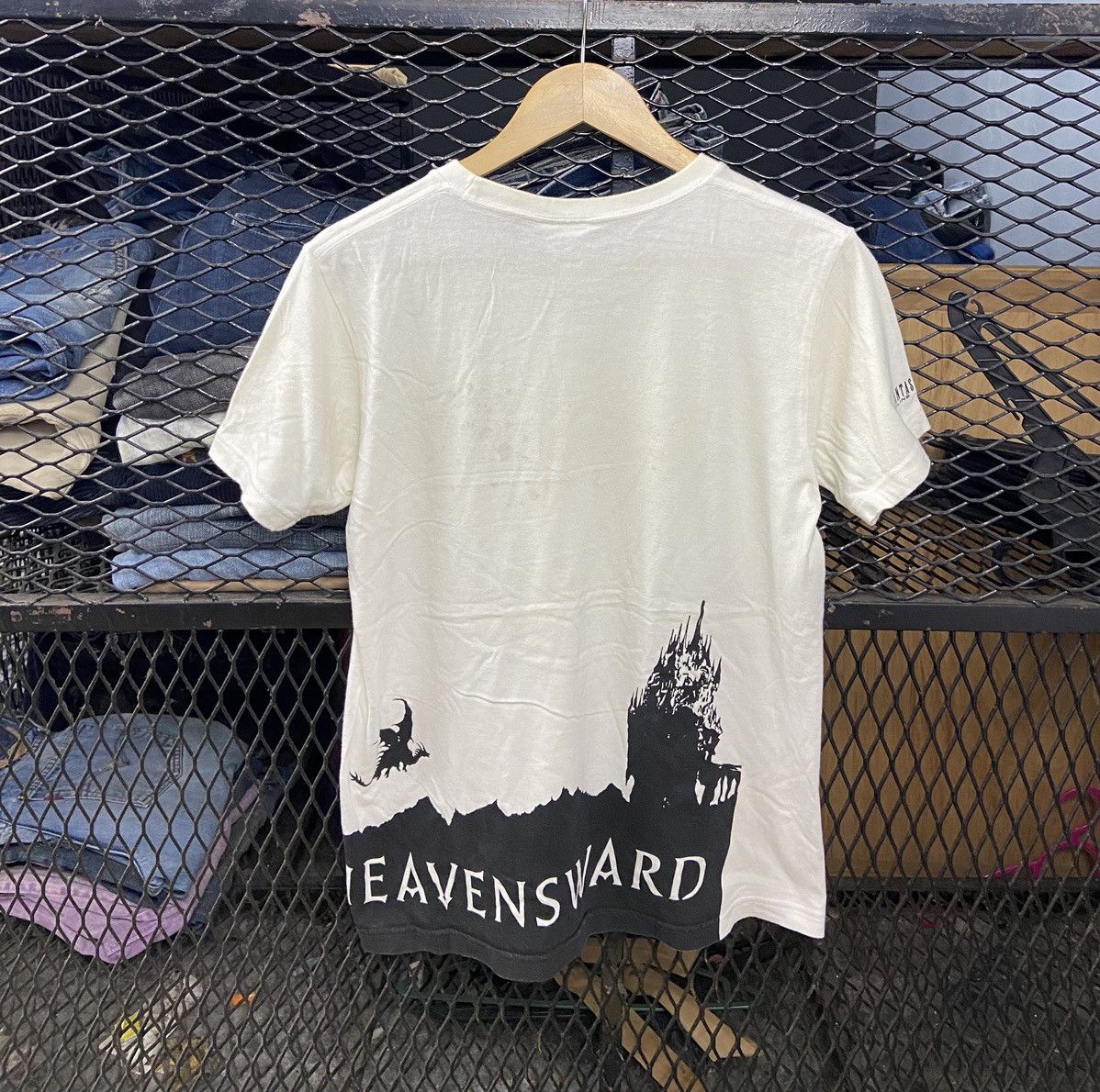 Vintage ❤️‍🔥SEND OFFER❤️‍🔥Vintage Y2K Final Fantasy HEAVENWARD Rare Design Size US M / EU 48-50 / 2 - 5 Thumbnail