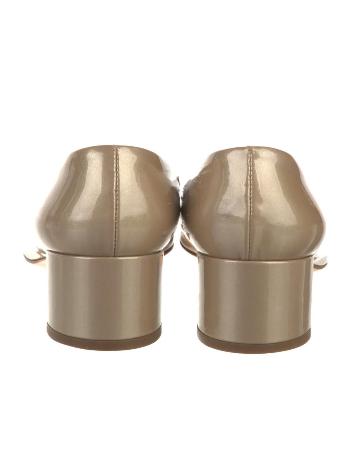 Louis Vuitton Louis Vuitton Patent Leather Pumps w/ Gold Emboss US7 | EU37 Size US 6 / IT 36 - 4 Thumbnail