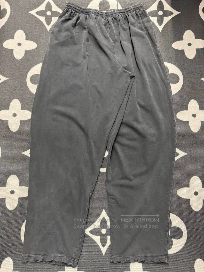 Balenciaga Balenciaga size M Black Distressed Washed Printed Long Pan Size US 27 - 2 Thumbnail
