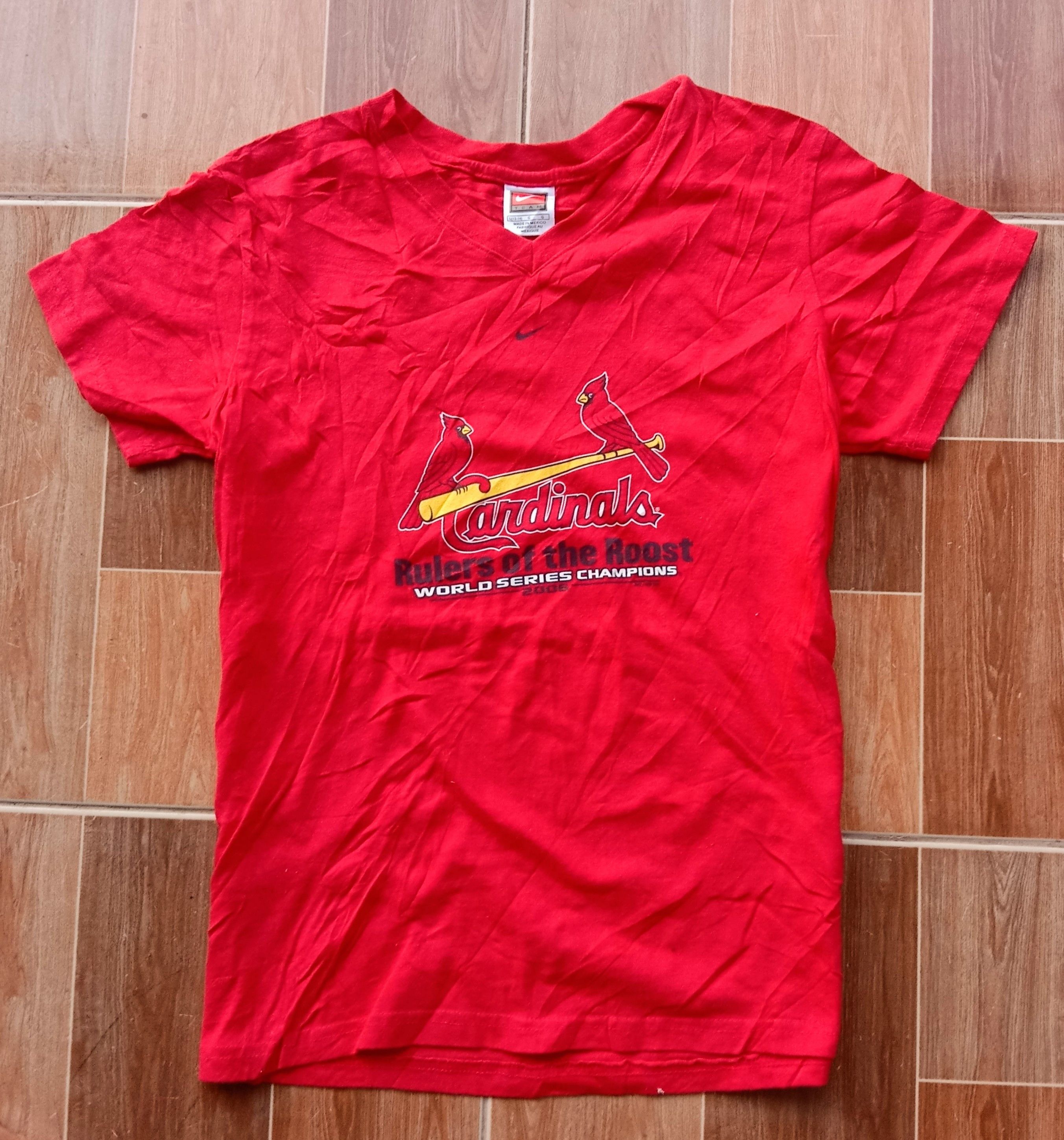 Nike Nike Cardinal 2006 Tee V neck Vintage Size L / US 10 / IT 46 - 1 Thumbnail
