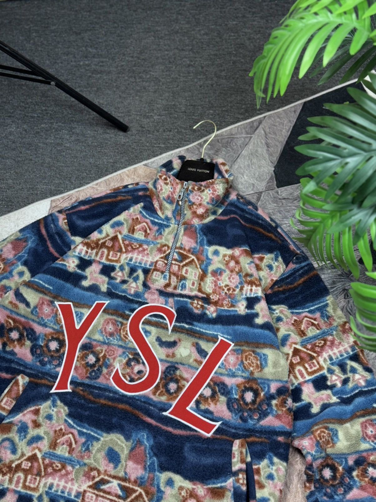 Japanese Brand YSL Fleece Yves Saint Laurent With Lightning and Big Logo Size US L / EU 52-54 / 3 - 21 Thumbnail