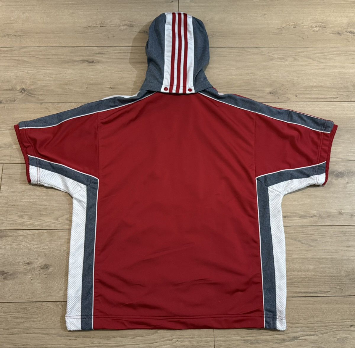 Adidas Vintage Adidas Tracksuit Top with Detachable Hoodie (Small) Size US S / EU 44-46 / 1 - 2 Thumbnail