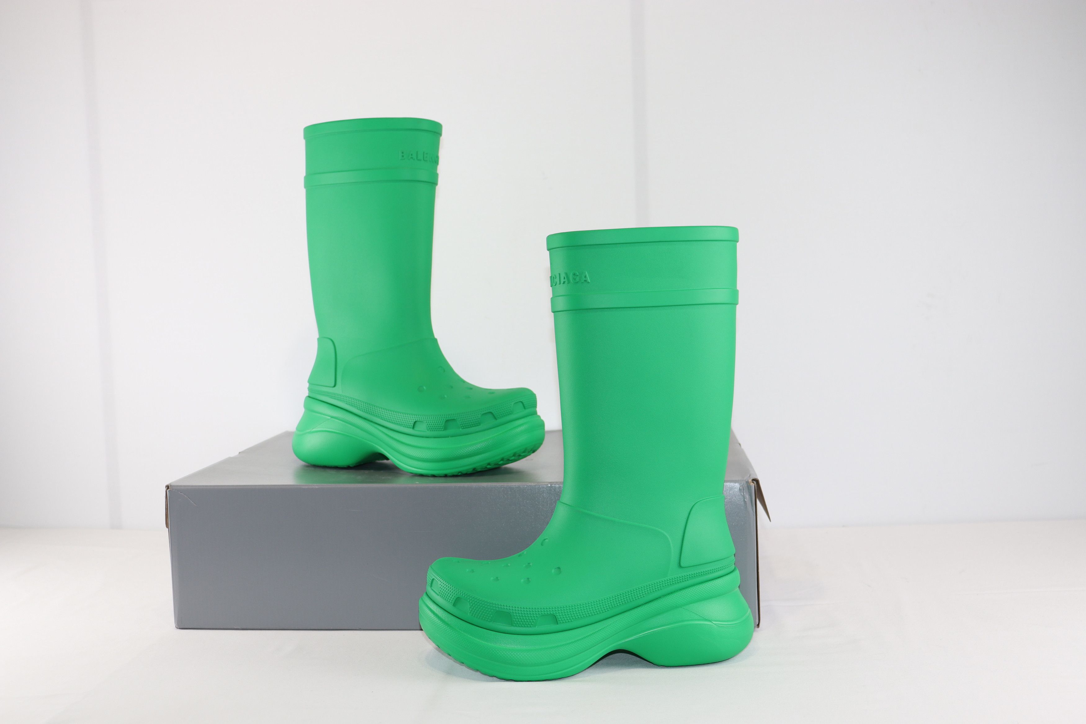 image of Balenciaga O1Rshd1 Rubber Crocs Boots In Gras Green, Men's (Size 9)