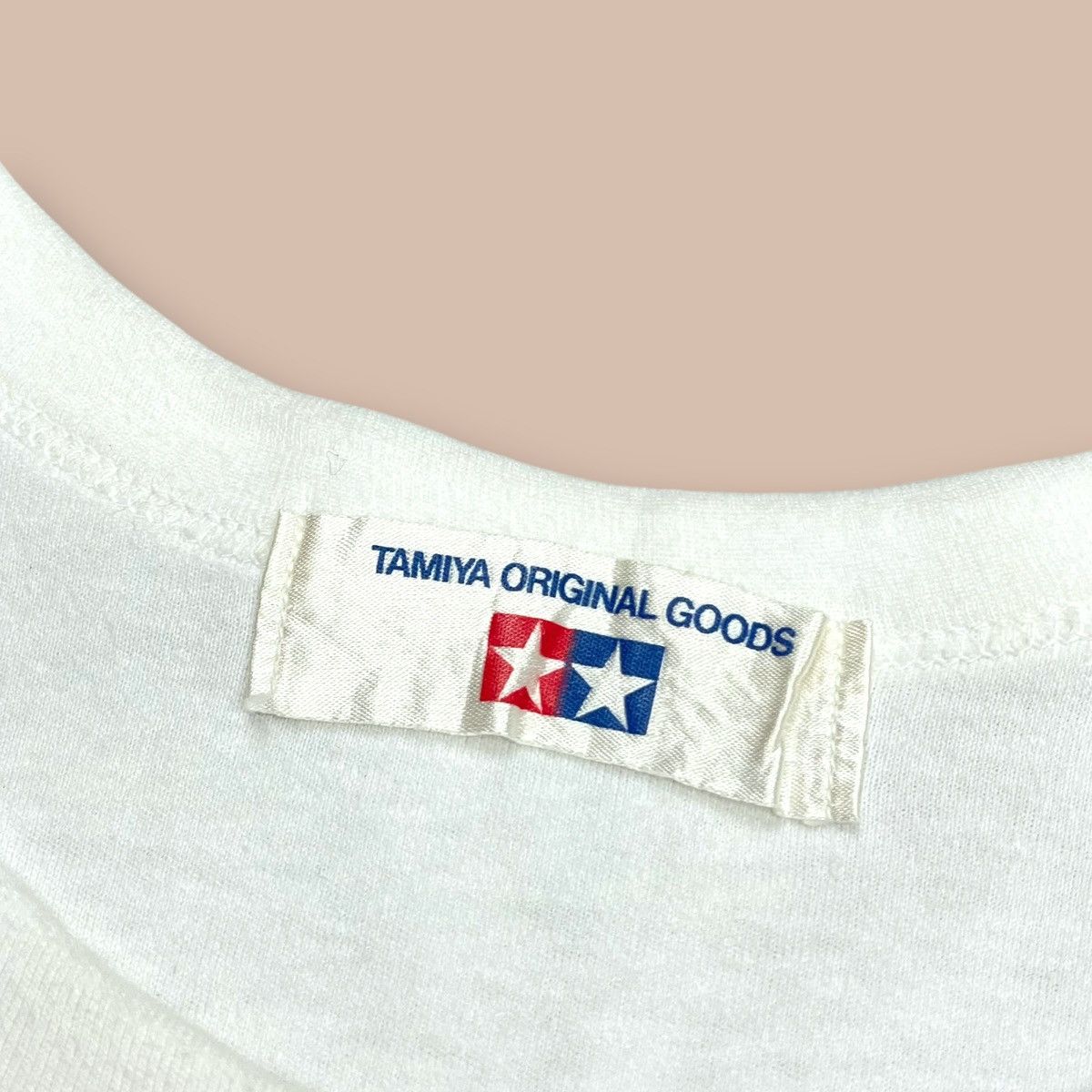 Japanese Brand Vintage 80's Tamiya Plastic Model "HOT SHOT" Tee Size US M / EU 48-50 / 2 - 8 Thumbnail