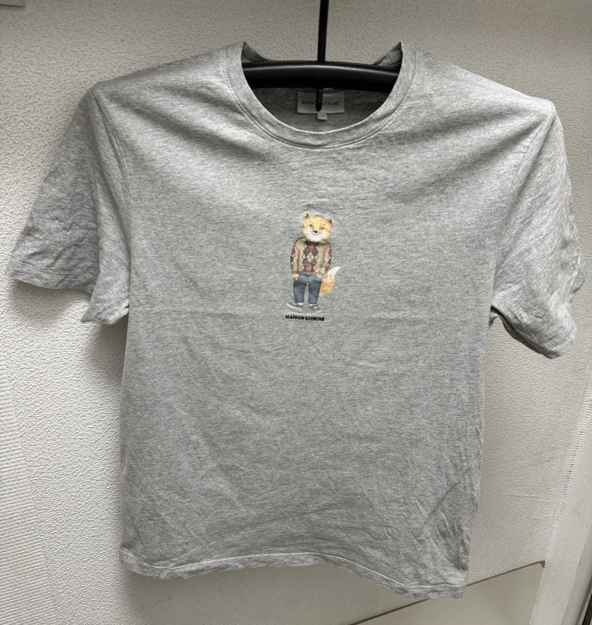 Maison Kitsune Maison Kitsune M big logo grey t-shirt fox M sz Size US M / EU 48-50 / 2 - 1 Thumbnail