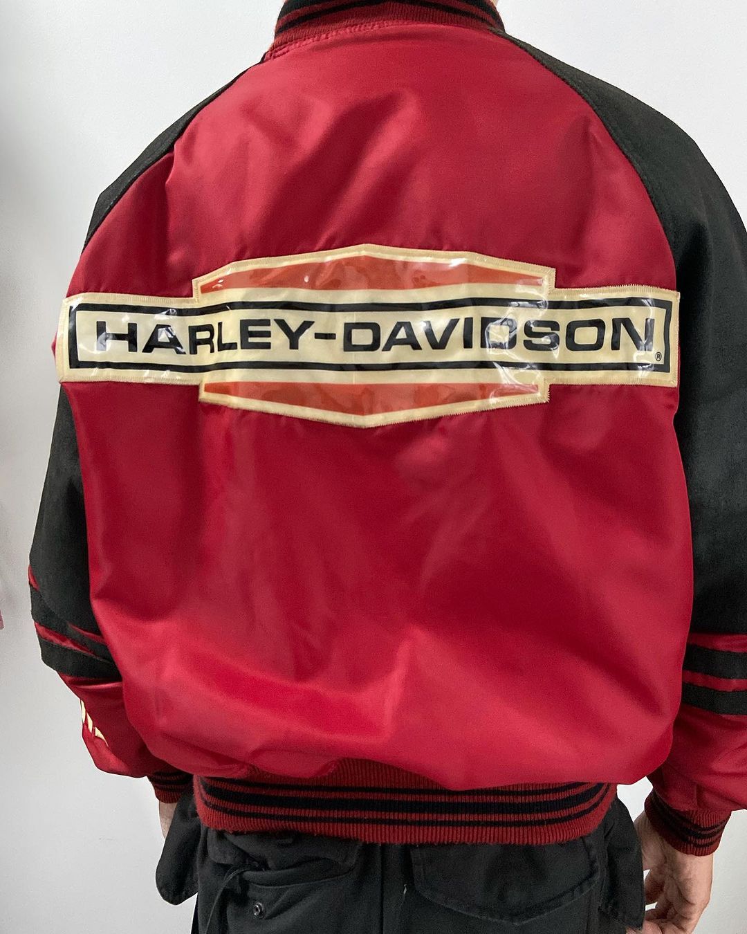 Harley Davidson VINTAGE 1990s HARLEY-DAVIDSON REFLECTIVE LOGO BOMBER JACKET Size US L / EU 52-54 / 3 - 2 Thumbnail