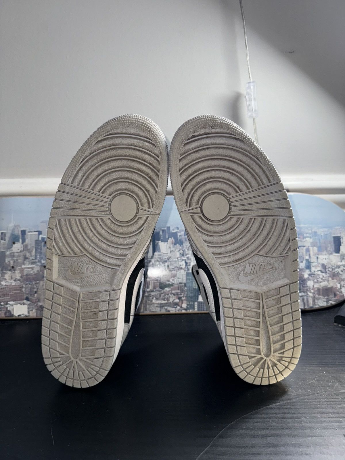 Jordan Brand × Nike Nike Air Jordan 1 Mid SE Elephant Print 2022 Size US 11.5 / EU 44-45 - 7 Thumbnail