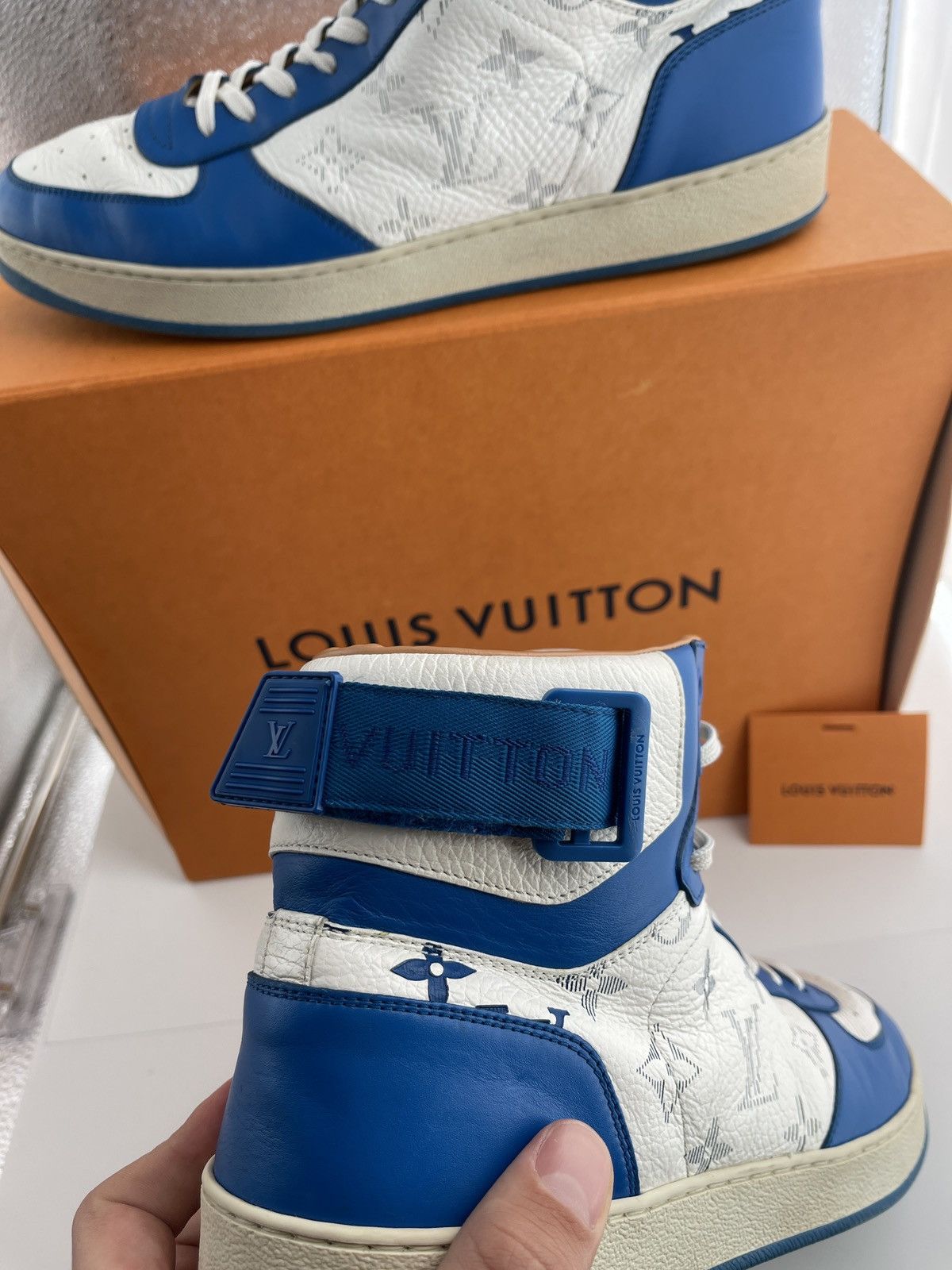Louis Vuitton Louis Vuitton Monogram High Tops Size US 7.5 / EU 40-41 - 3 Thumbnail