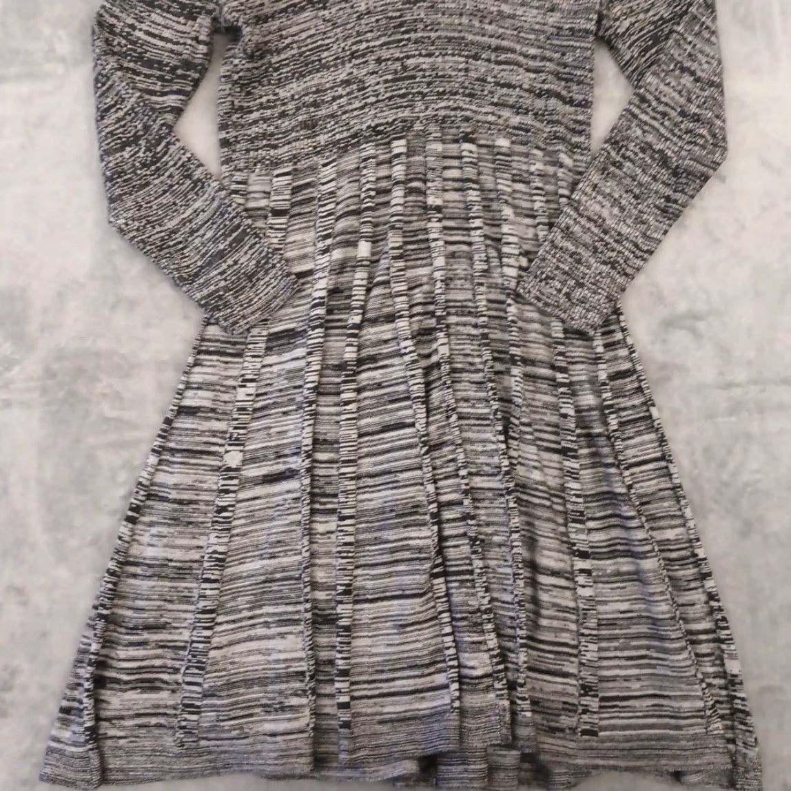 Calvin Klein Calvin Klein Sweater Dress Plus Size 1X Gray Black Striped Long Sleeve Pleated Knit Midi Dress Womens Size XL / US 12-14 / IT 48-50 - 3 Thumbnail