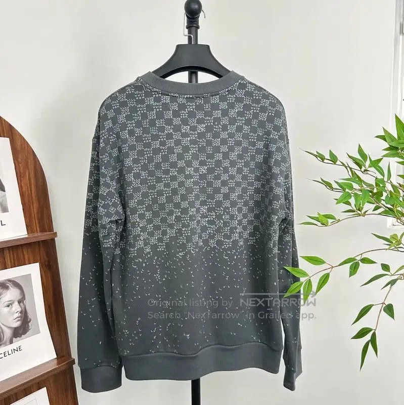Louis Vuitton Louis Vuitton Gray Cotton Men's Sweatshirt . Size US L / EU 52-54 / 3 - 2 Thumbnail