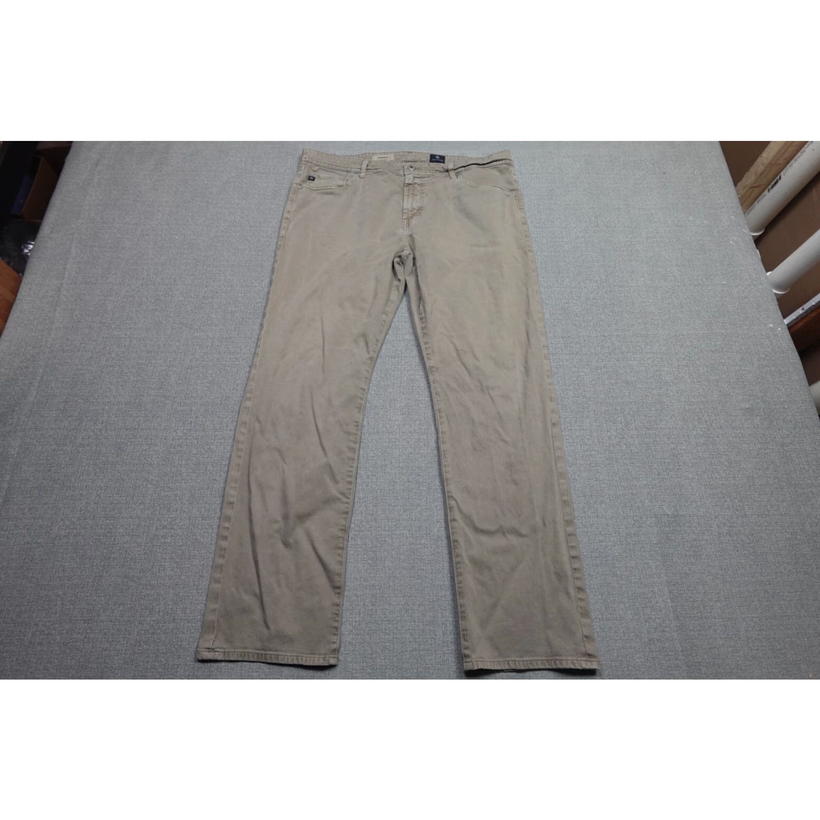 Vintage AG Adriano Goldschmied The Graduate Pants Mens 38x32 Beige Khaki Tapered Leg Slim Flat Front 5-Pocket Design Casual Denim Size US 38 / EU 54 - 2 Thumbnail