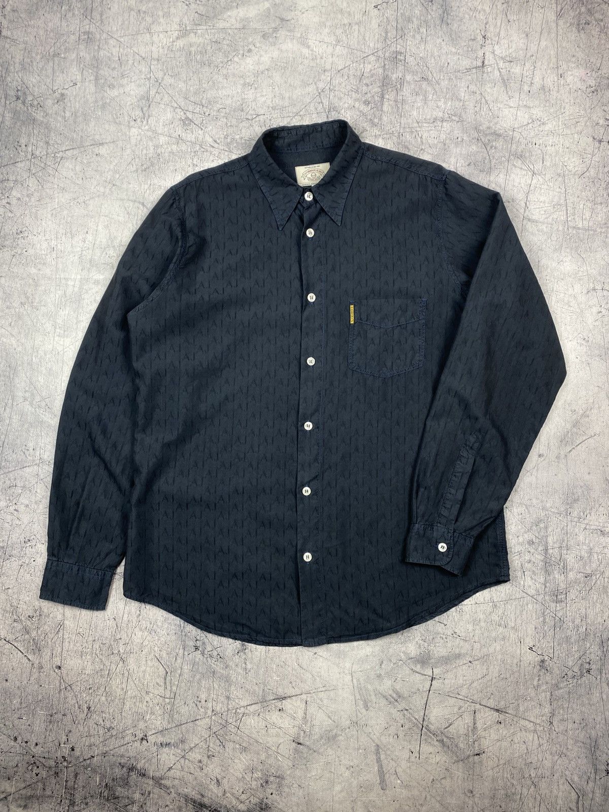 Giorgio Armani Armani Jeans Button-Up Long Sleeve Shirt Monogram Print Size US L / EU 52-54 / 3 - 2 Thumbnail