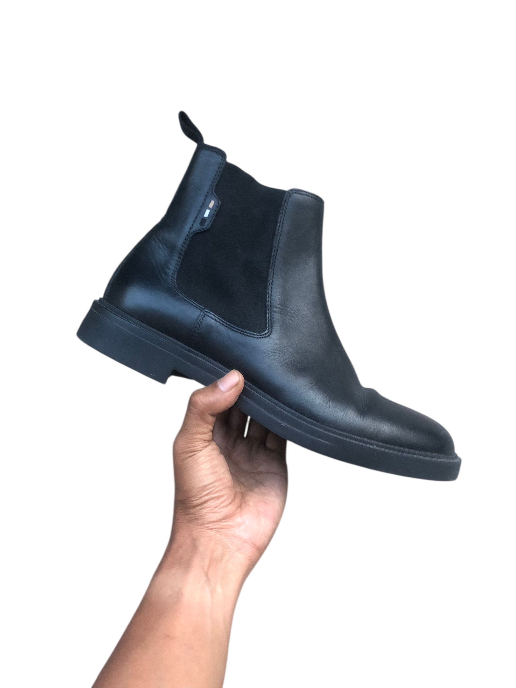 Hugo Boss 🔥Rare BOSS Calev Cheb Leather Chelsea Boots Hugo Boss Size US 8 / EU 41 - 1 Thumbnail