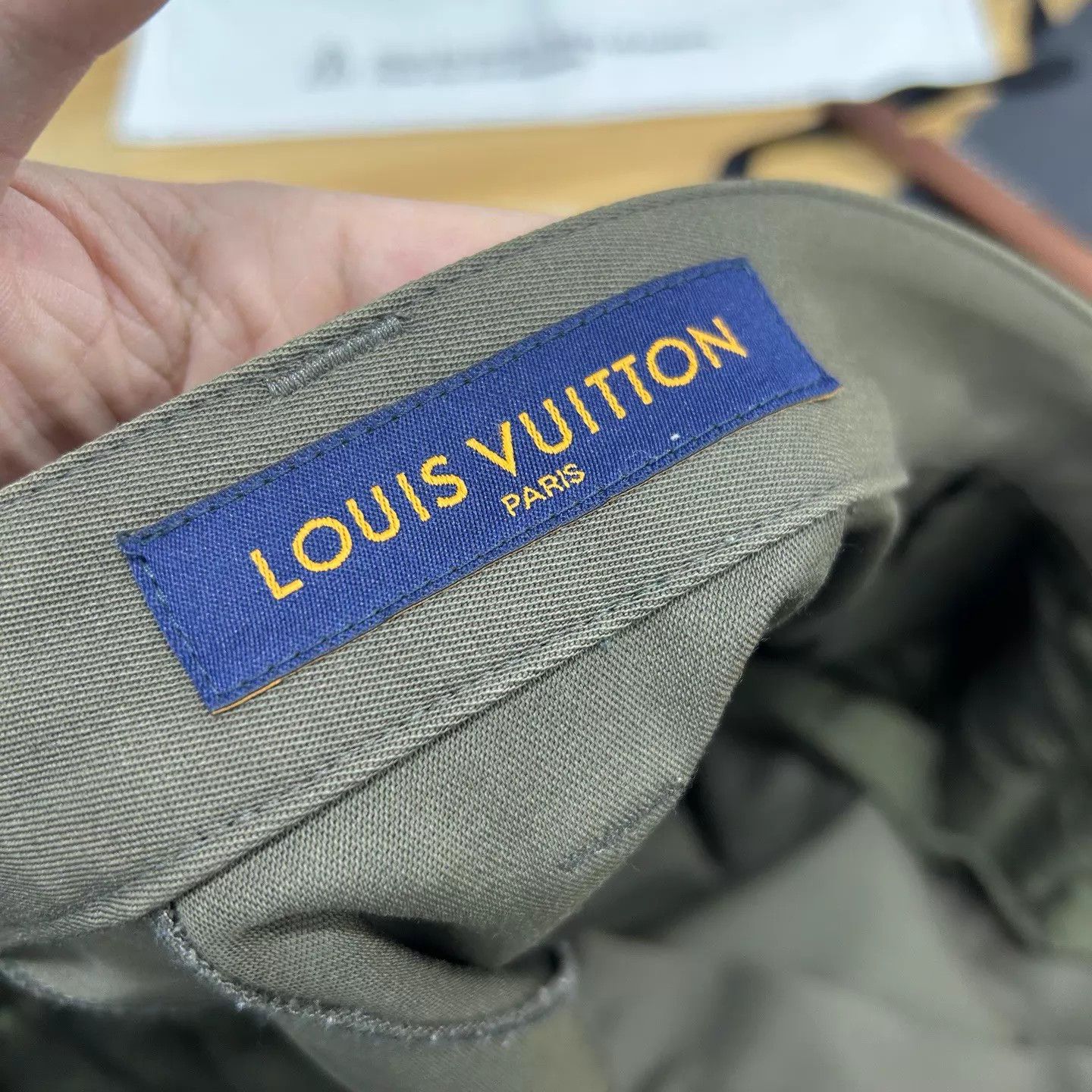 Louis Vuitton LV Embroidered Pin Cargo Pants 48 Size US 32 / EU 48 - 3 Thumbnail