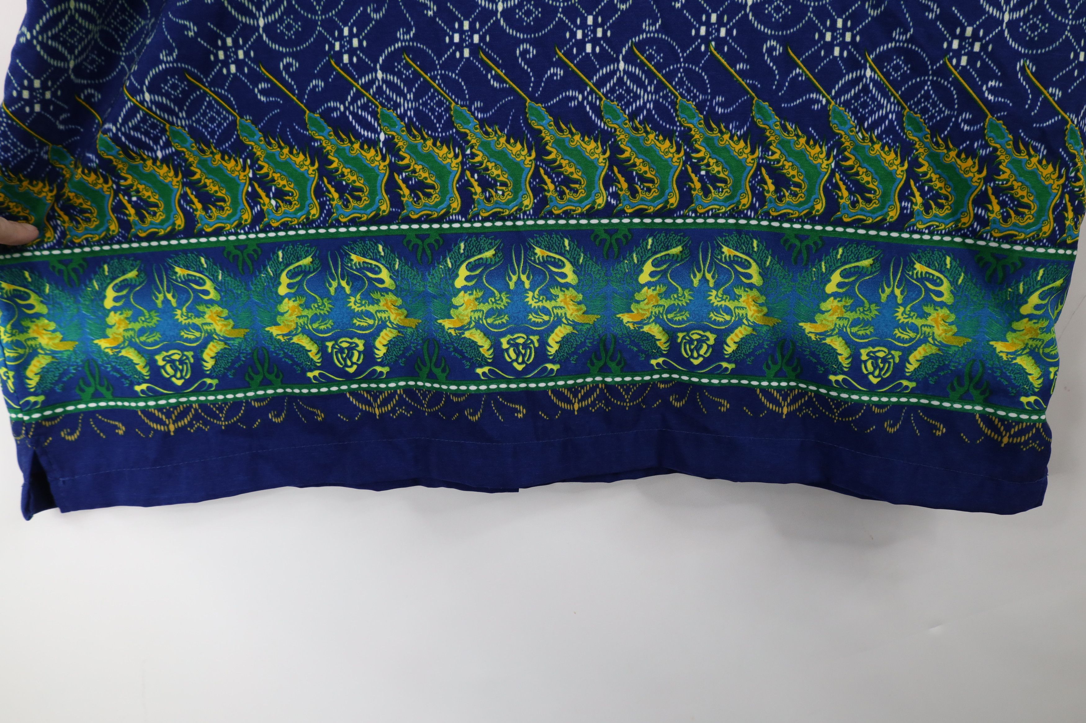 Vintage Vintage 90s Y2K Streetwear Fire Poker Casino Button Shirt Size US L / EU 52-54 / 3 - 8 Thumbnail