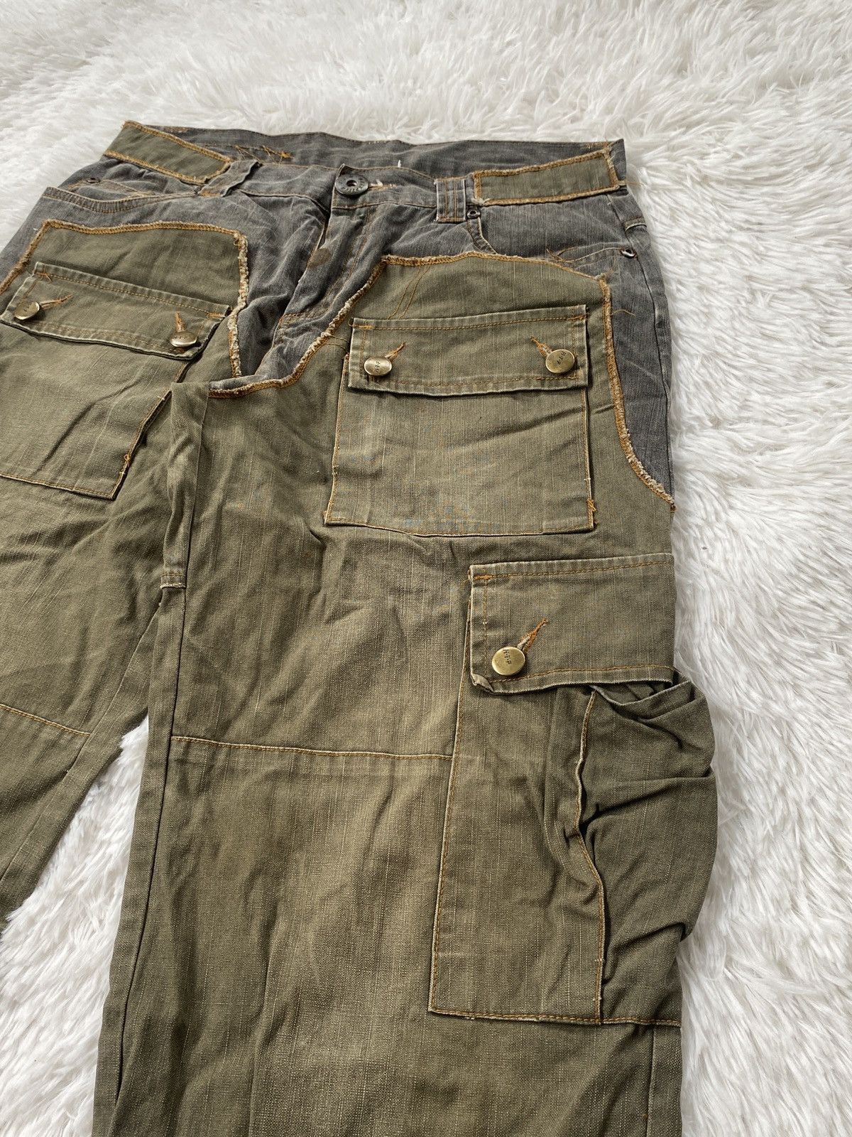 Japanese Brand 🔥Rare🔥Unexpeted Bushpant Cargo pant Multipocket Size US 28 / EU 44 - 10 Thumbnail