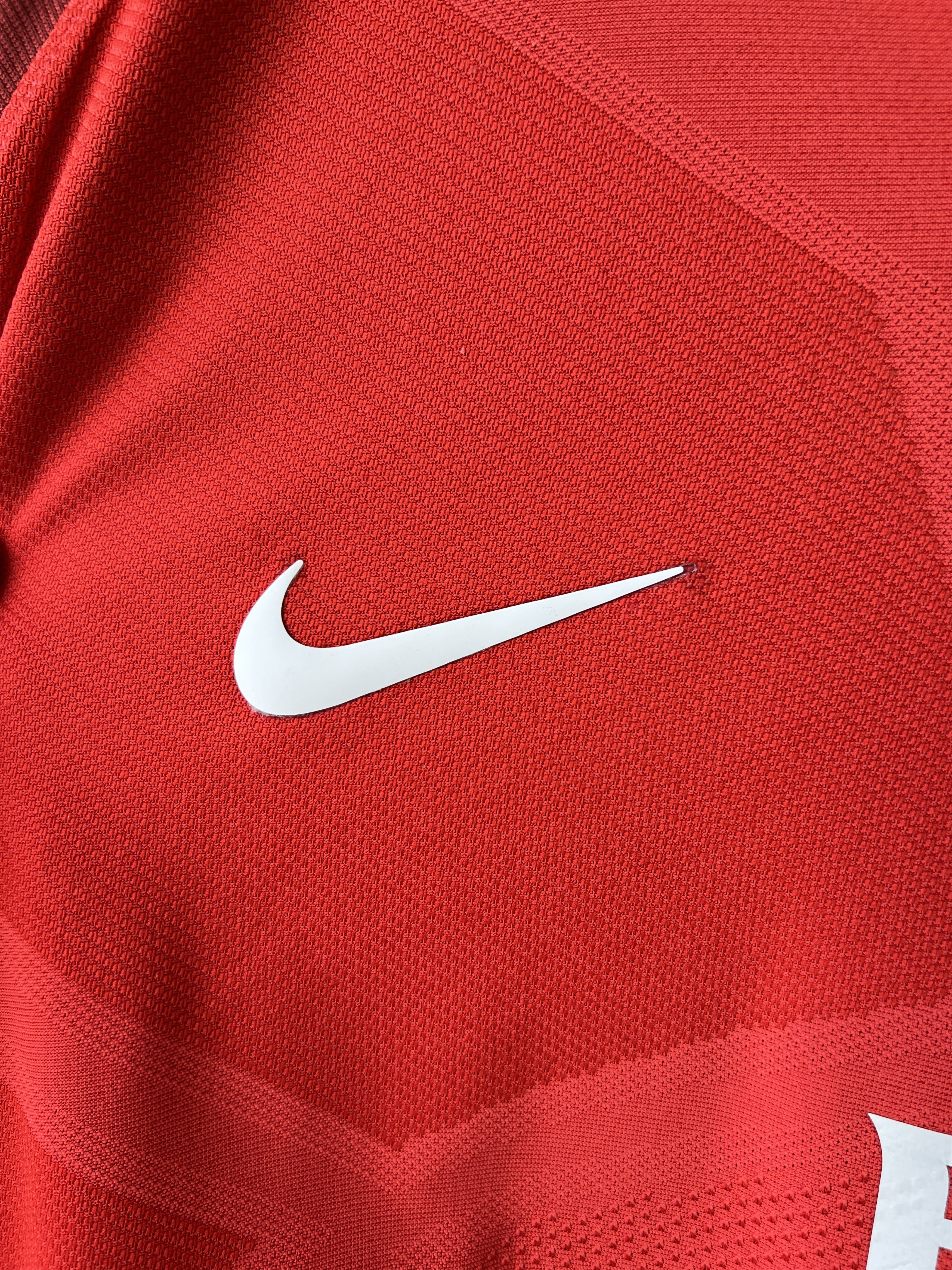 Nike (XL) PSG 2016-17 Away Player Version Kit Di Maria #11 Size US XL / EU 56 / 4 - 7 Thumbnail