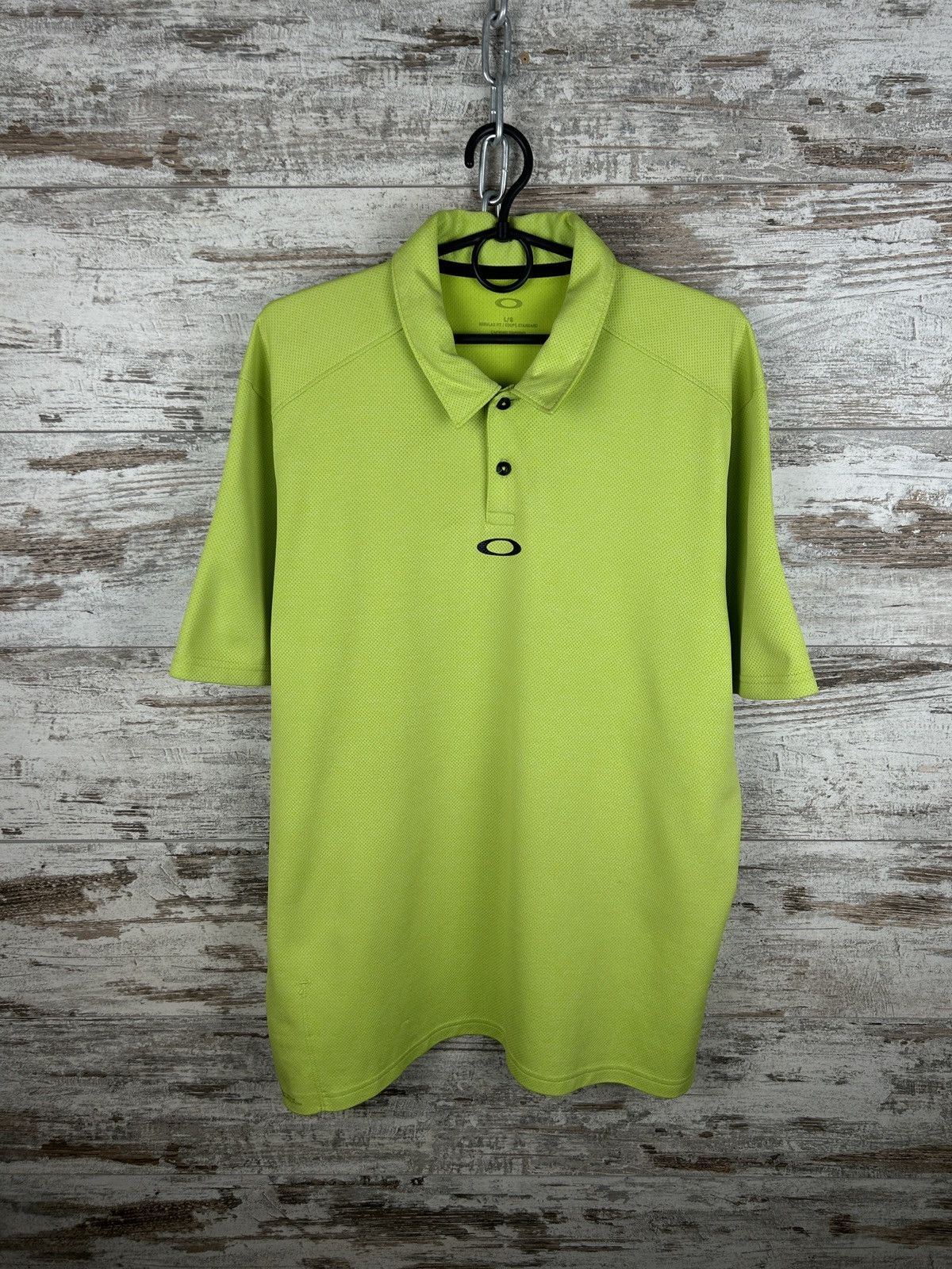 Oakley × Vintage Mens Vintage Oakley Centre Logo T-shirt polos y2k streetwear Size US L / EU 52-54 / 3 - 1 Thumbnail