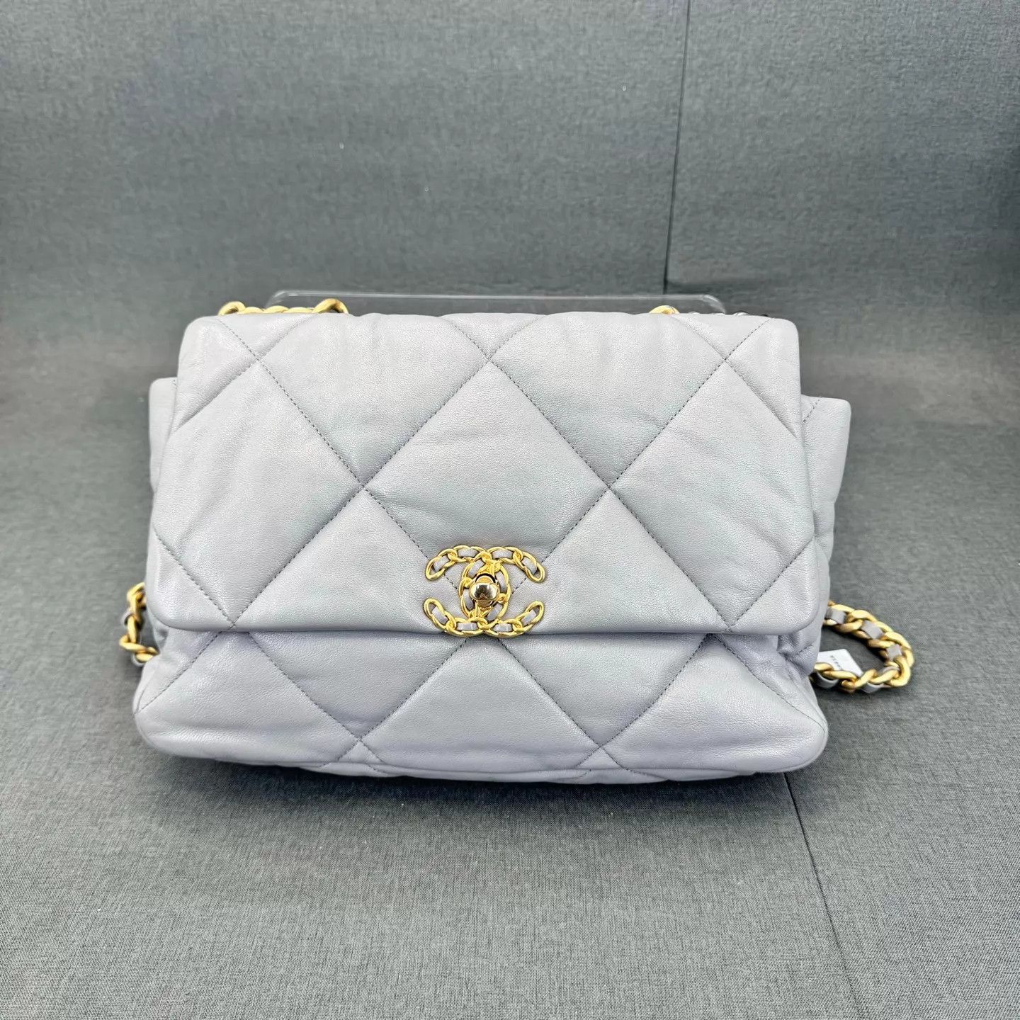 Chanel Chanel 19 Bag Women's Misty Blue Medium Near Mint Card Only Size ONE SIZE - 1 Thumbnail