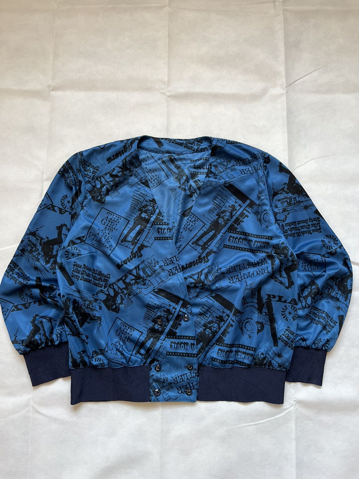 Japanese Brand Vintage Full Print Silk Cardigan Kurt Cobain Style Size US M / EU 48-50 / 2 - 7 Thumbnail