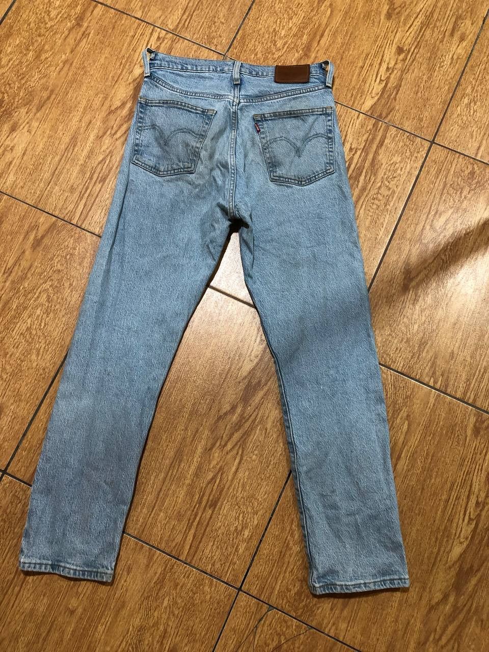 Levi's Vintage Levi's Jeans Sun Faded Light Wash Denim Size US 26 / EU 42 - 11 Thumbnail