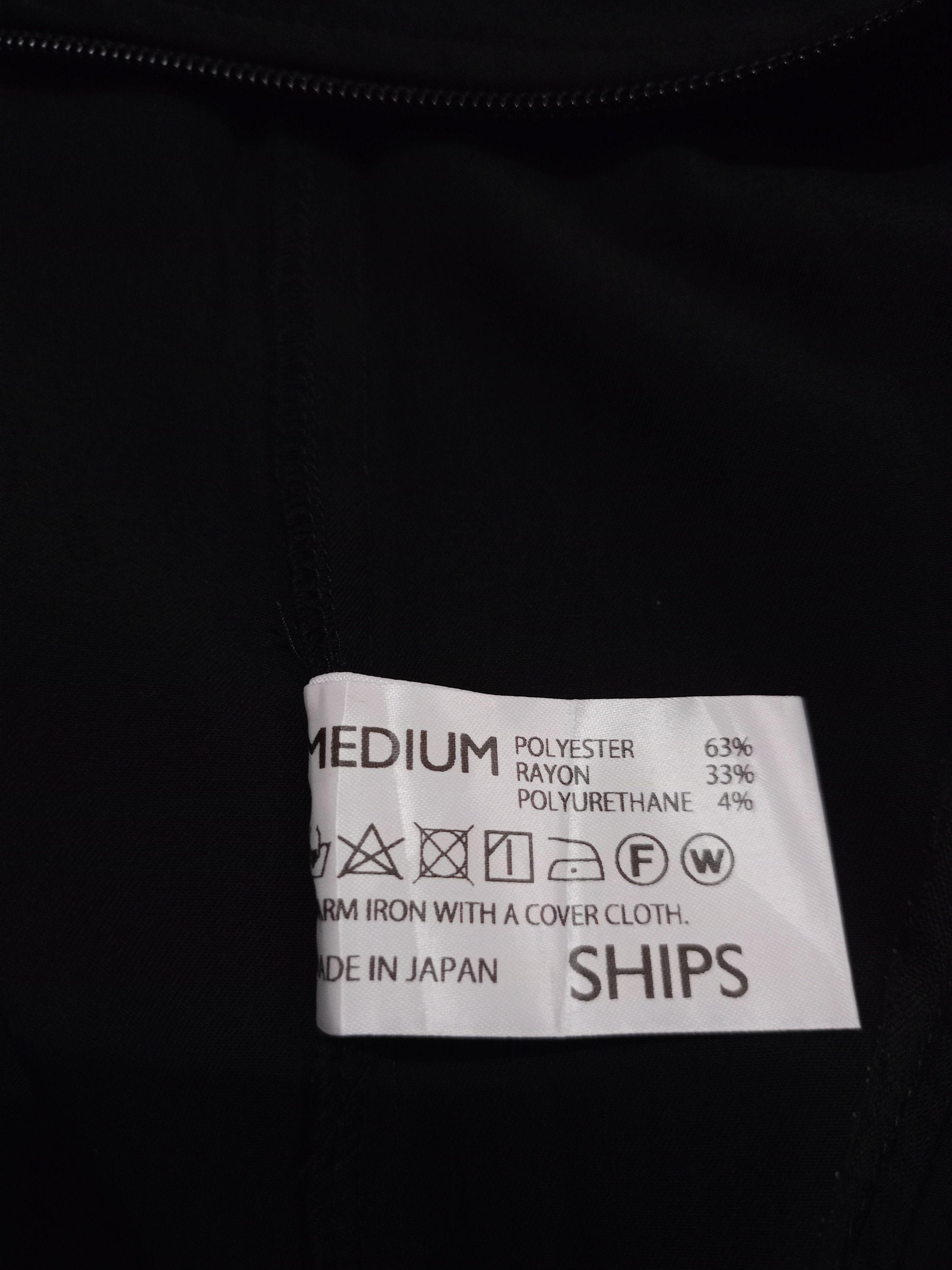 SHIPS JAPANESE BRAND X MODEL X SHIPS Size US M / EU 48-50 / 2 - 7 Thumbnail