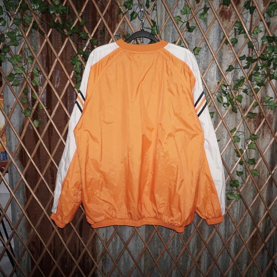 Adidas Large -Vintage Y2K Adidas embroider pullover 00s windbreaker Size US L / EU 52-54 / 3 - 2 Thumbnail