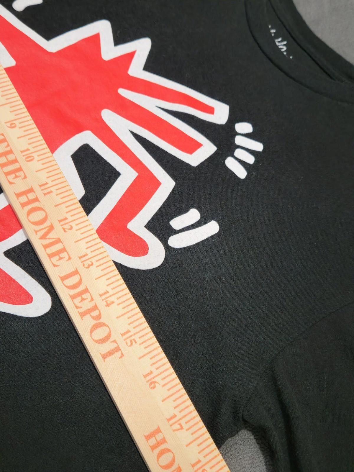 Keith Haring Licensed KEITH HARING Foundation Size M Dancing Barking Art Size US M / EU 48-50 / 2 - 4 Thumbnail