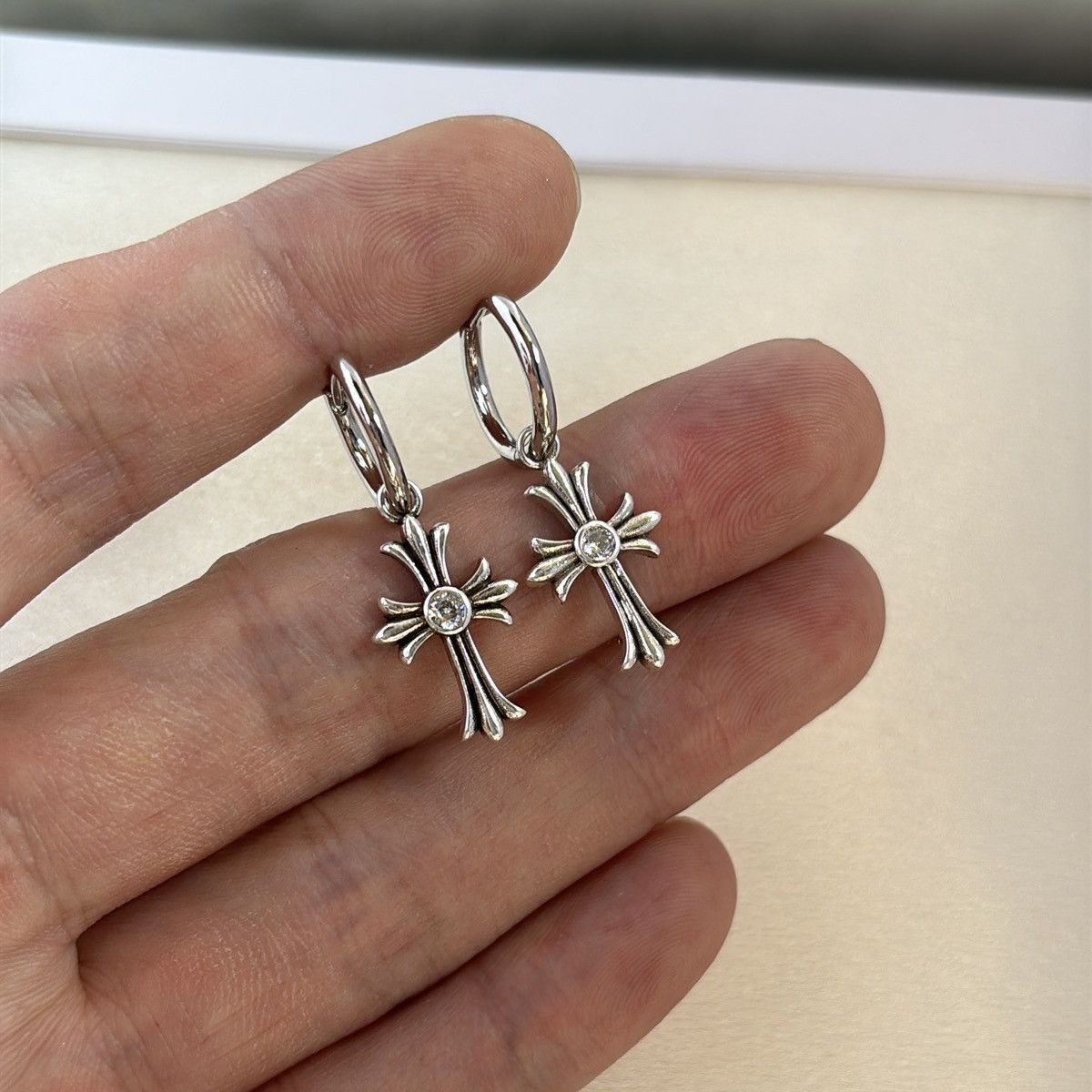 Other Cross Dangle Drop Earrings for Men Women Streetwear Size ONE SIZE - 4 Thumbnail