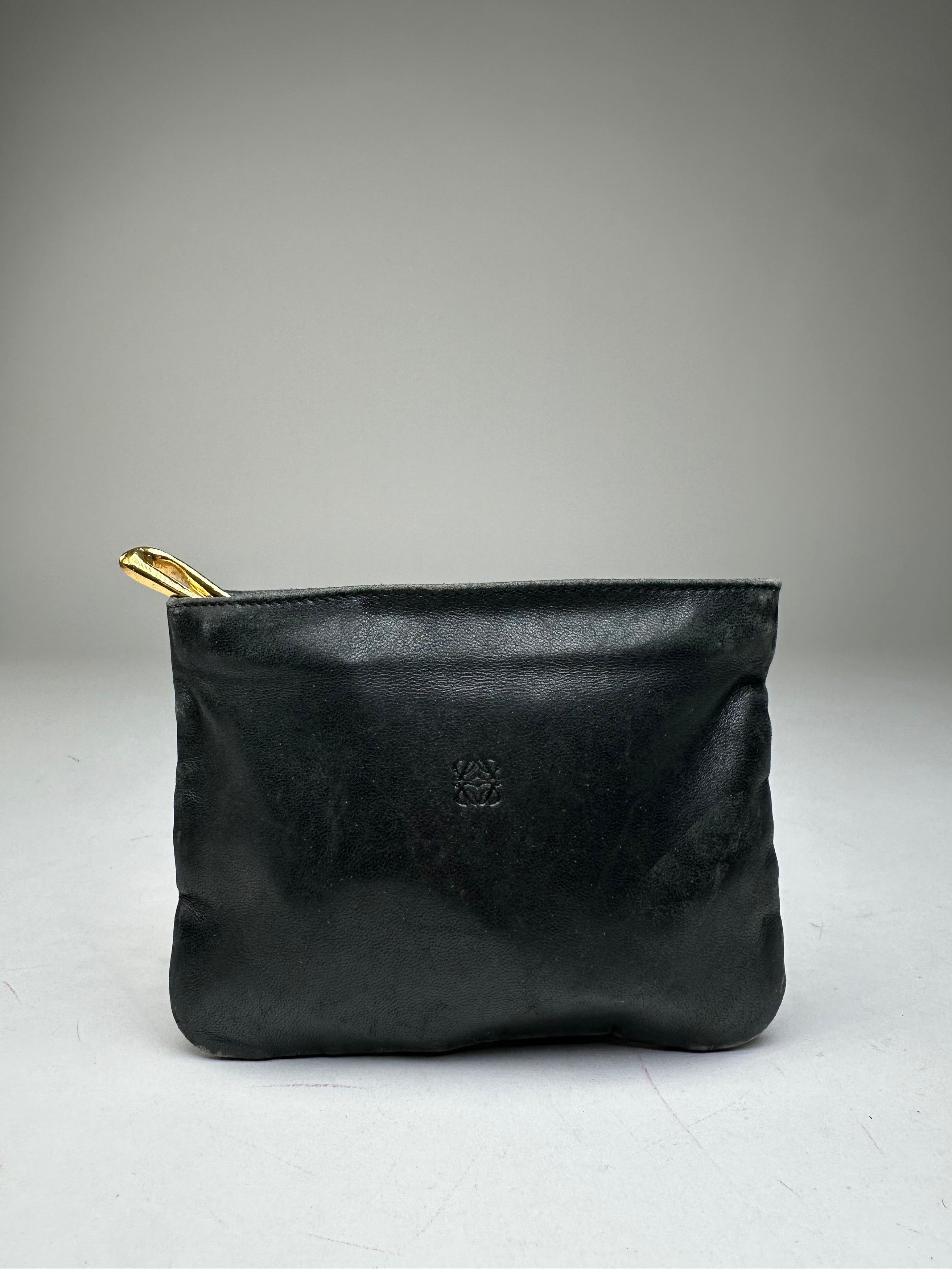 Loewe Vintage Anagram Soft Leather Zip Clutch Pouch Black Size ONE SIZE - 1 Thumbnail