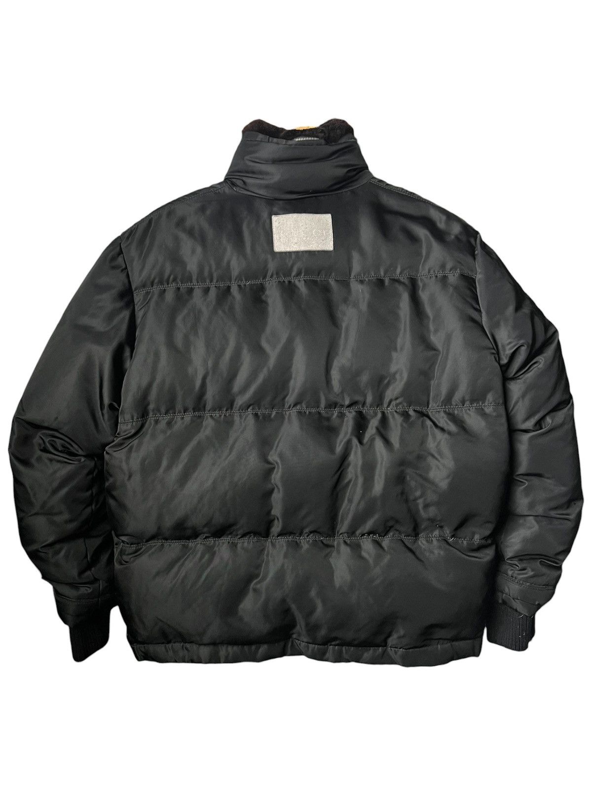 Gucci Vintage Gucci Tom Ford Era Down Jacket Detachable Fur Collar Size US M / EU 48-50 / 2 - 2 Thumbnail