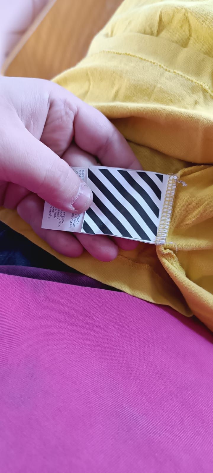 Off-White Off White Hand Long Tee Size US XL / EU 56 / 4 - 4 Thumbnail