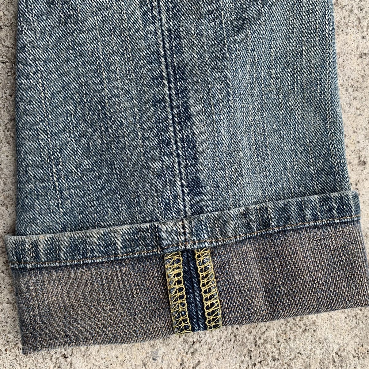 Lee Vintage Lee Classic Light Wash Distressed Denim Jeans W31 Size US 31 - 11 Thumbnail