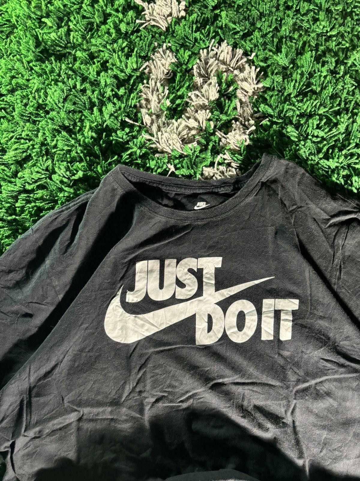 Nike 2010s Nike “Just Do It” Tee Size US XL / EU 56 / 4 - 3 Thumbnail