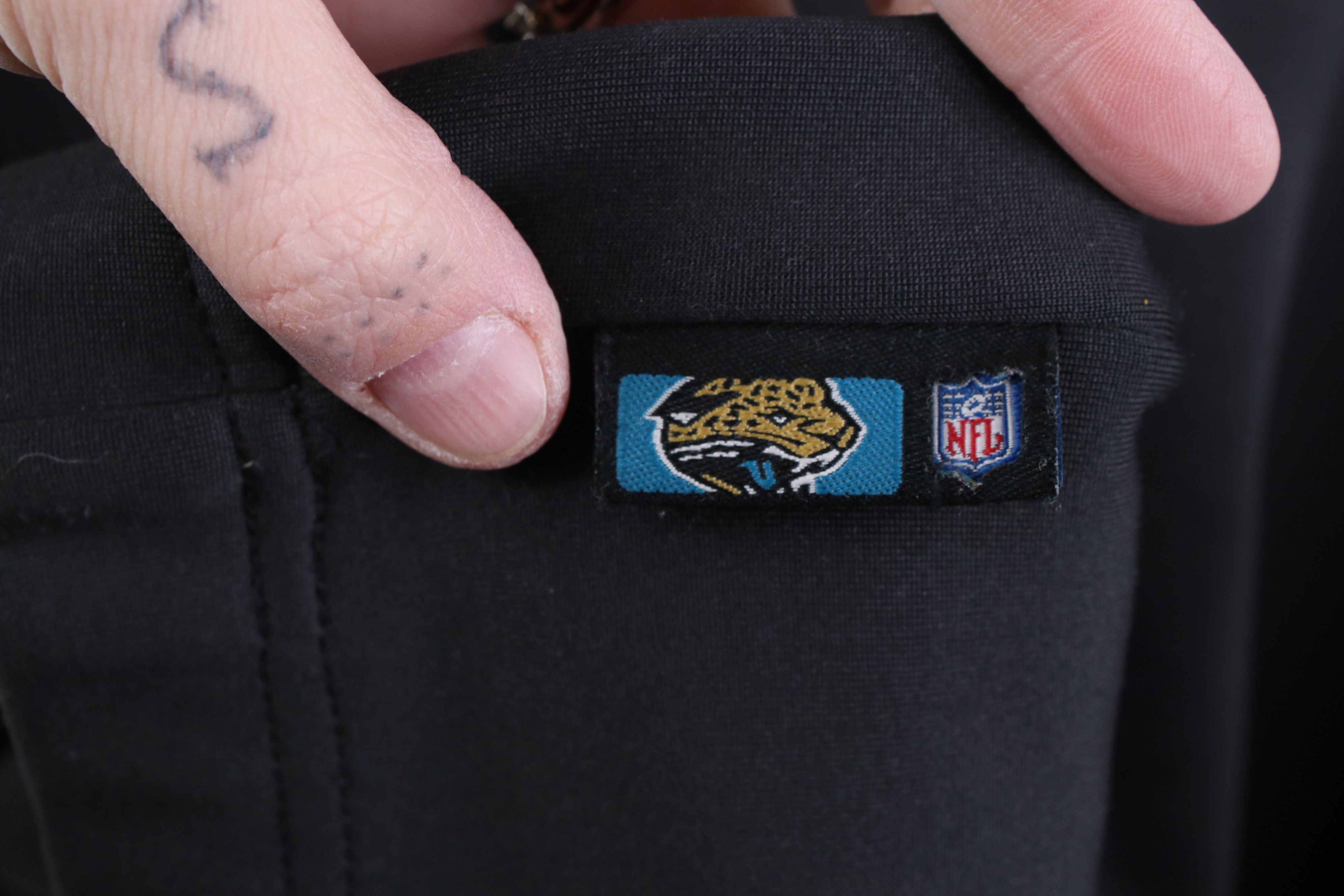 Reebok Vintage Reebok Jacksonville Jaguars Football Sweatshirt Size US XXL / EU 58 / 5 - 13 Thumbnail