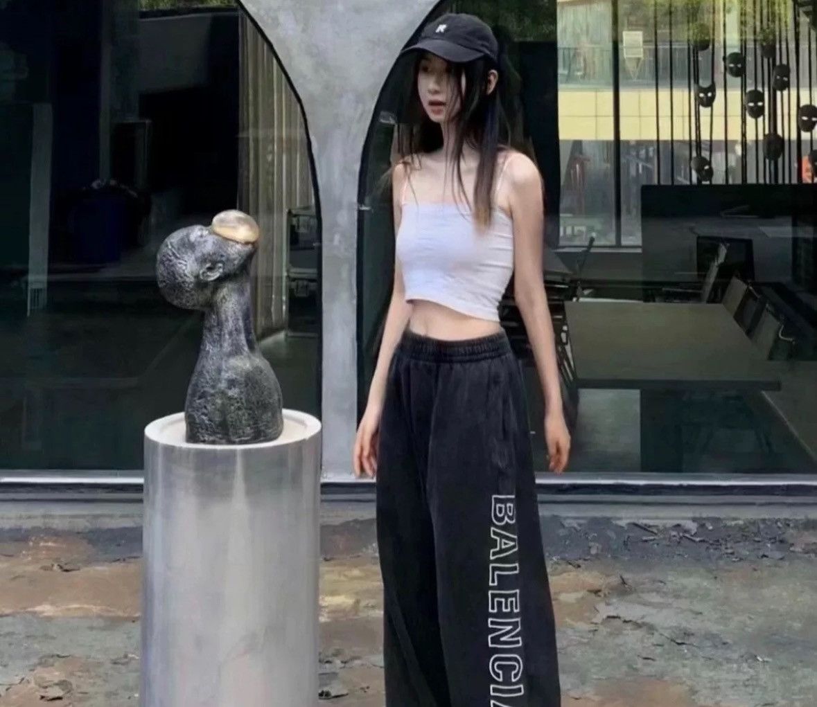 Balenciaga Balenciaga 23fw Embroidered Washed Outdated Sports Pants Size US 32 / EU 48 - 5 Thumbnail
