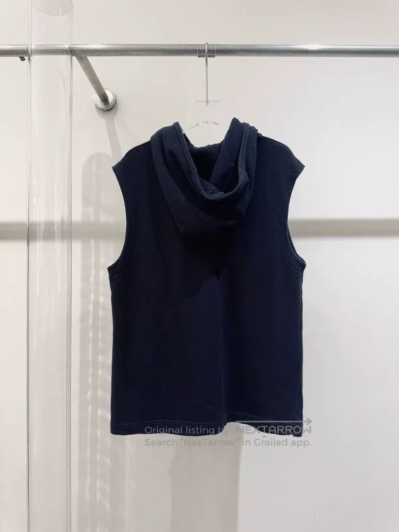 Chanel Chanel Camelia vest top Size M / US 6-8 / IT 42-44 - 2 Thumbnail