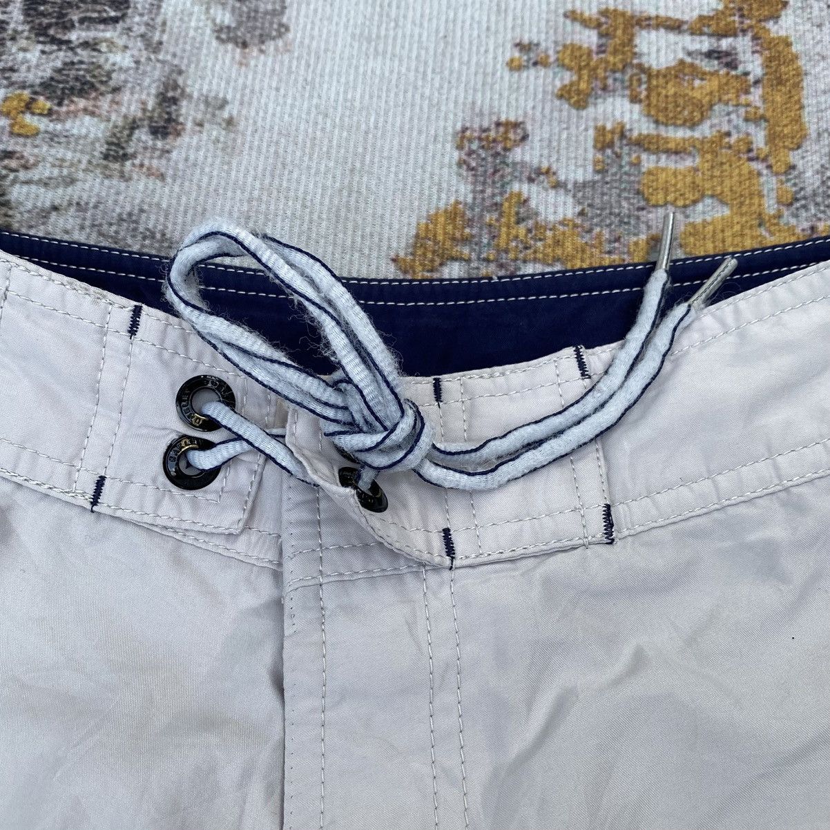 Oakley Vintage Oakley Short Oakley Outdoor Life Size US 29 - 14 Thumbnail