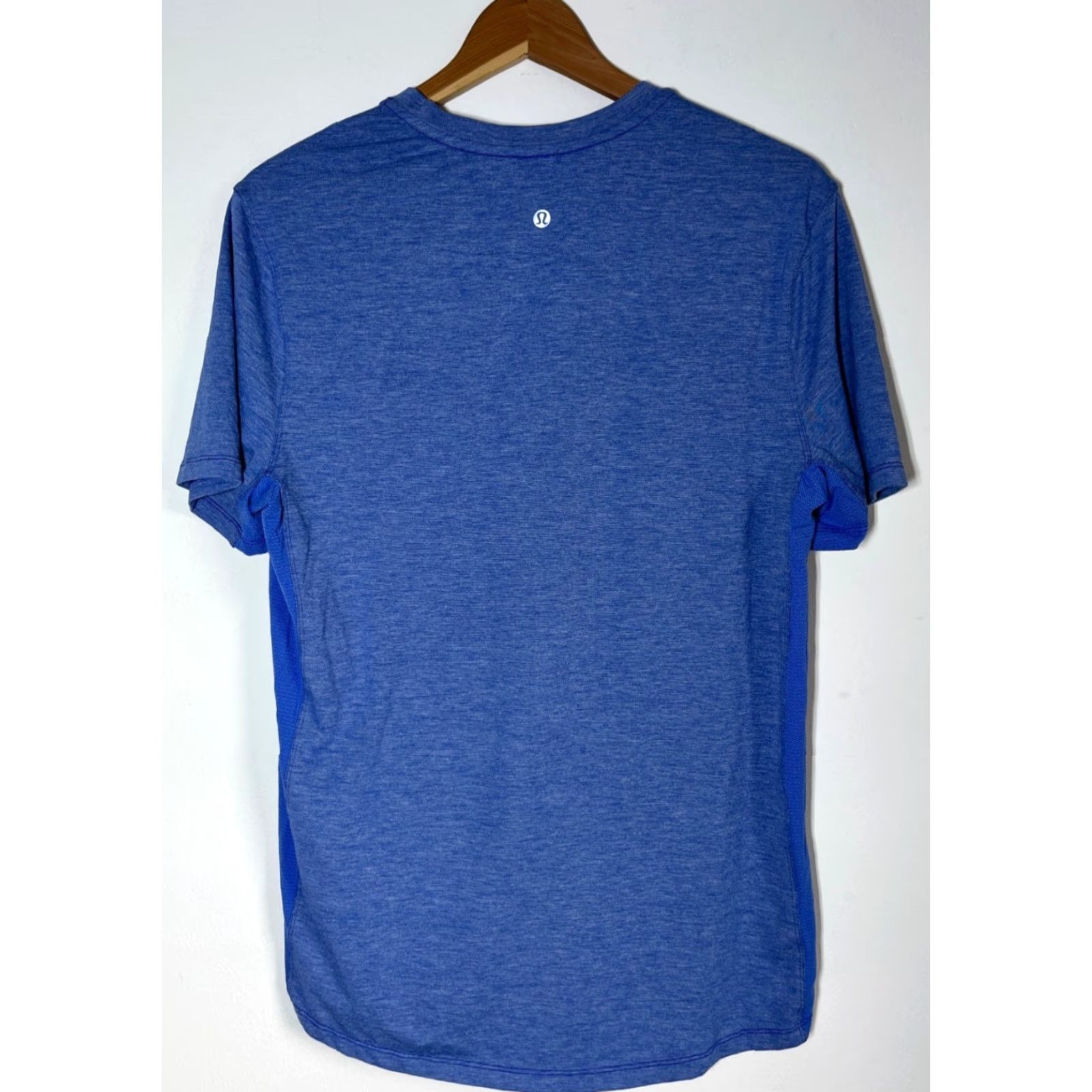 Lululemon Lululemon Men's Fundamental Pocket T-Shirt Blue Activewear Sz M Size US M / EU 48-50 / 2 - 2 Thumbnail