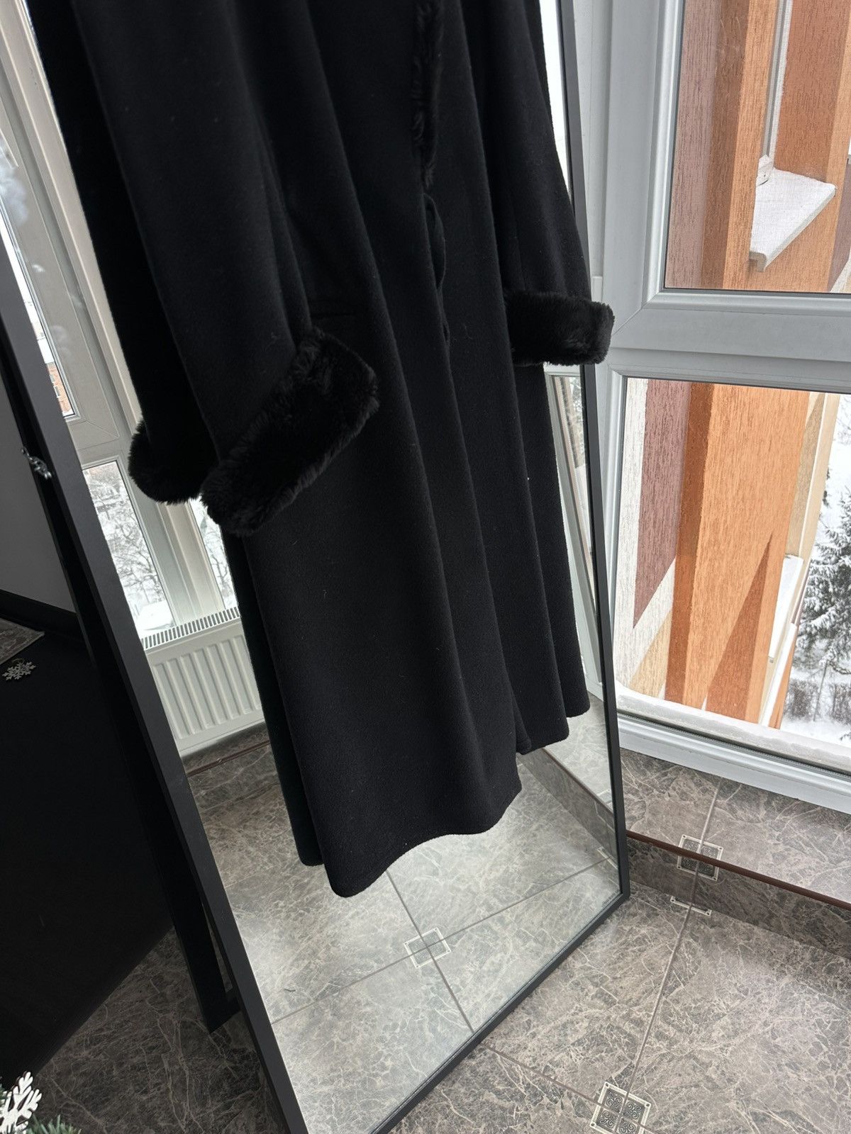 Sonia Rykiel Vintage Sonia Rykiel Wool Coat Faux Fur Collar Long Elegant Size M / US 6-8 / IT 42-44 - 4 Thumbnail