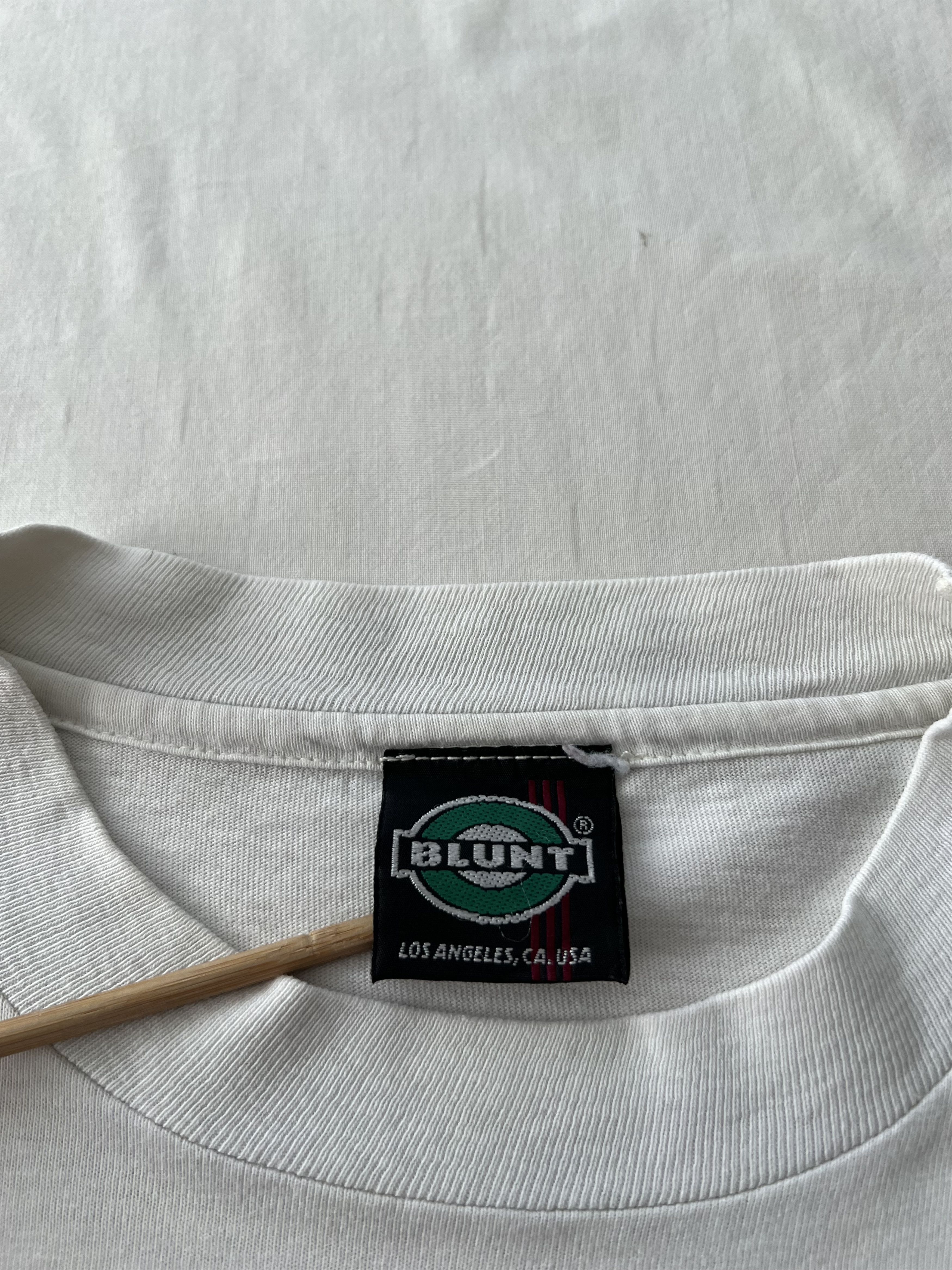 Vintage Vintage 90s Blunt Skateboards USA White Long Sleeve Size US M / EU 48-50 / 2 - 13 Thumbnail