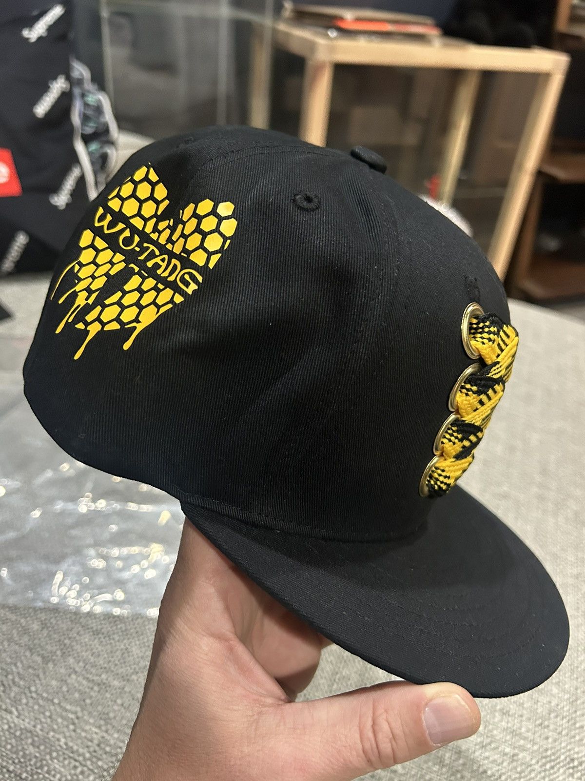 Streetwear × Wu-Tang Clan ?Wu Tang Clan Wu Hive Fat Laced 