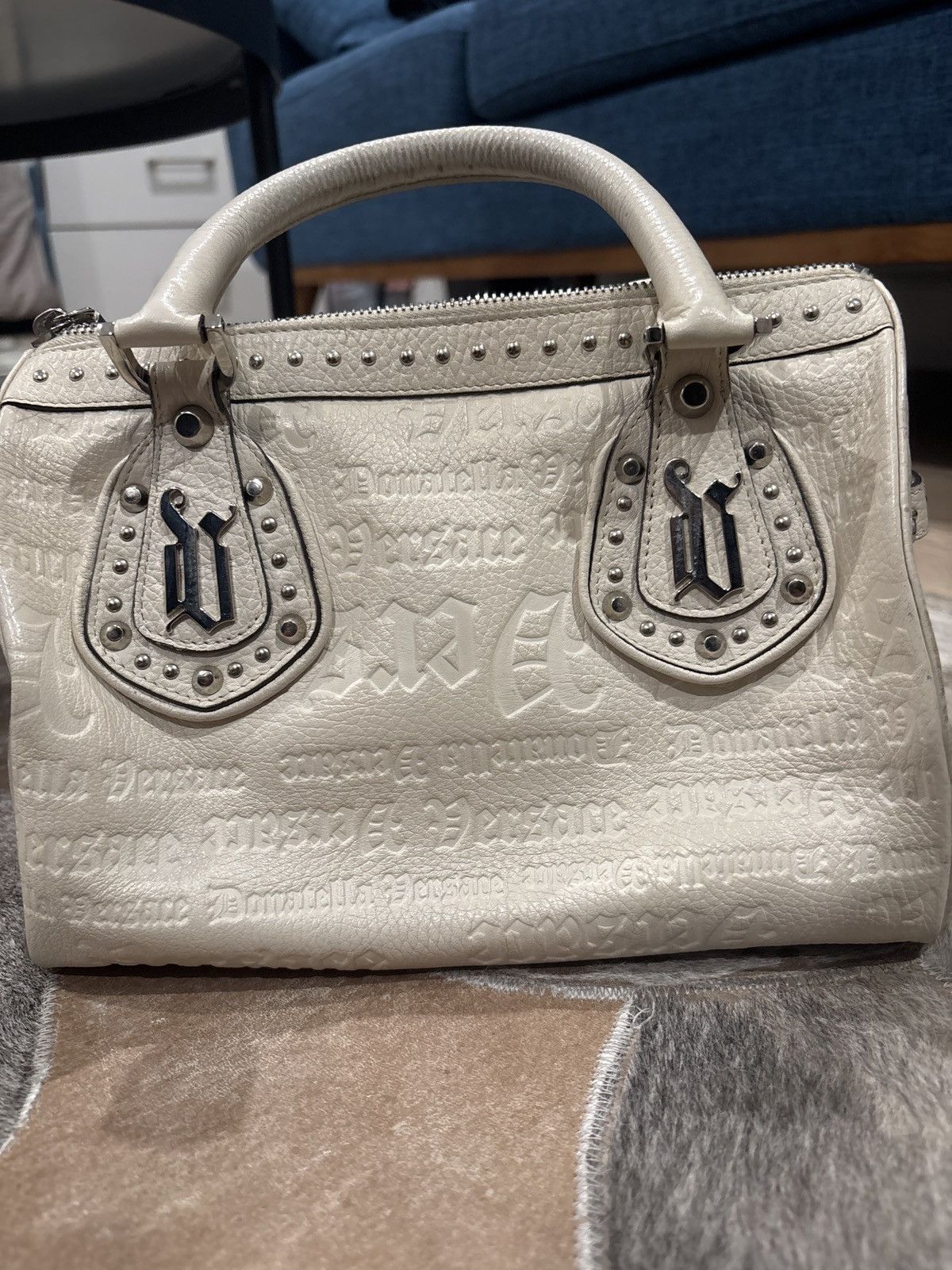 Versace RARE*** Vintage Versace Mini Bag with Embossed Leather Size ONE SIZE - 9 Thumbnail
