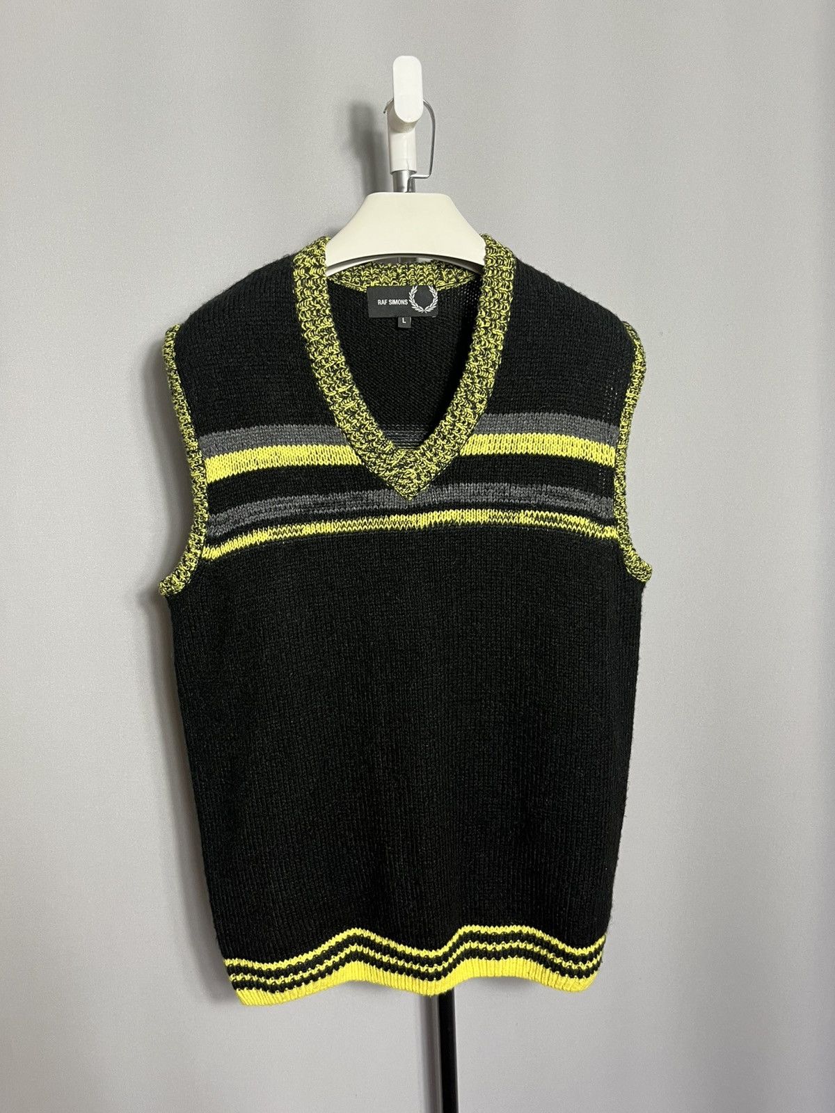 Raf Simons Raf Simons FW15 knitted vest | Grailed