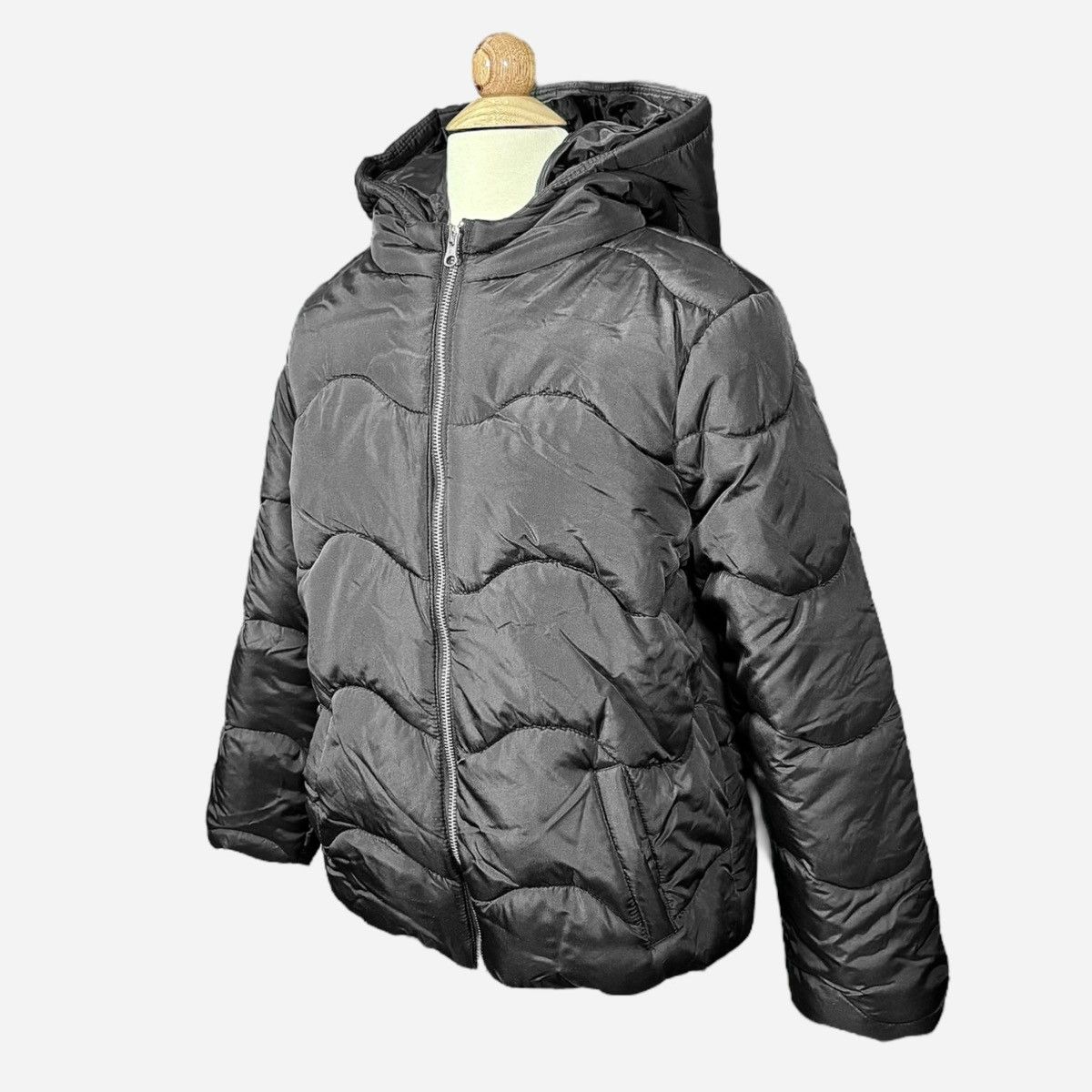 Other C&C California Big Girls Quilted Mid-weight Black Sz 12 Size L / US 10 / IT 46 - 1 Thumbnail