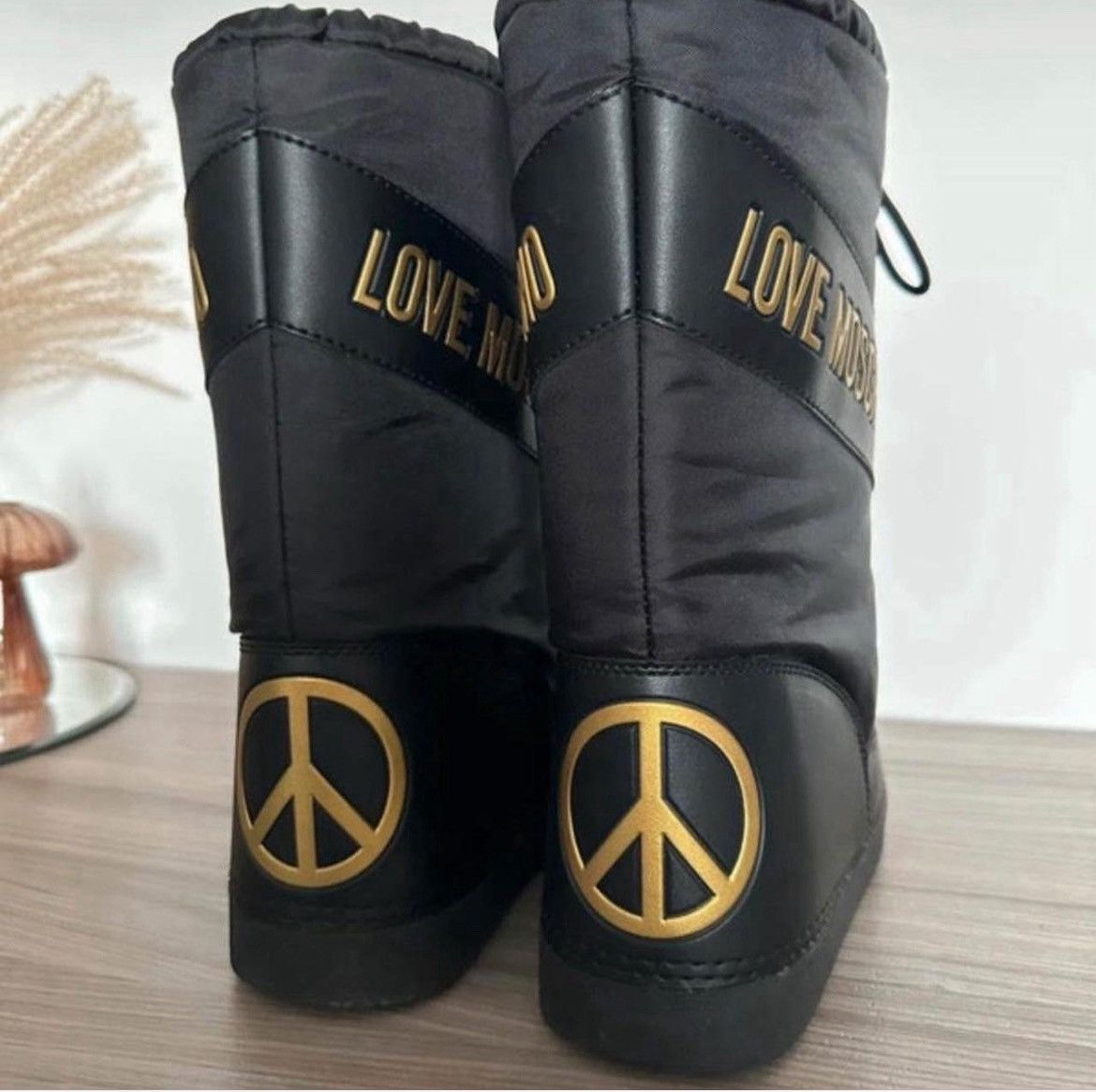 Love Moschino LOVE MOCHINO BOOST Size US 8.5 / IT 38.5 - 3 Thumbnail