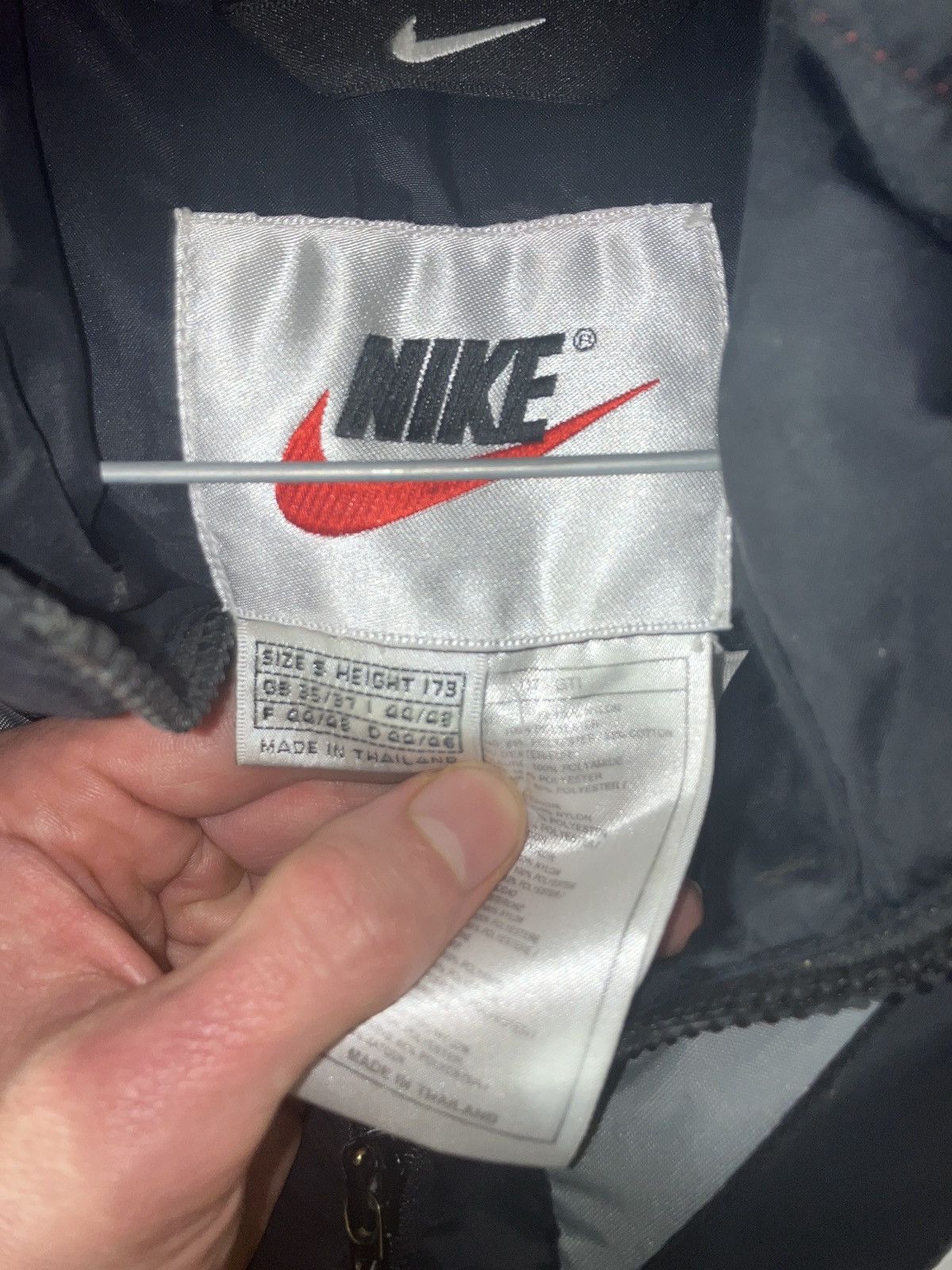 Nike VTG 1992 Nike Spellout Windbreaker Jacket Size S (Fits M) Size US M / EU 48-50 / 2 - 5 Thumbnail