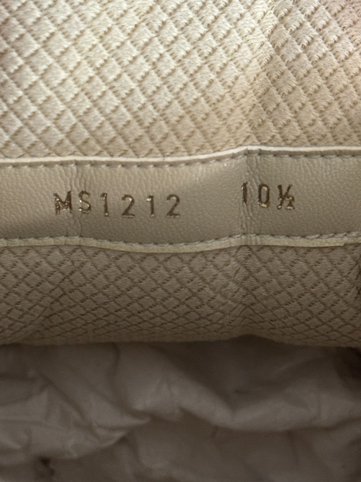 Louis Vuitton Louis Vuitton LV Runner Tatic Sneaker Beige Reflective Size US 12 / EU 45 - 10 Thumbnail