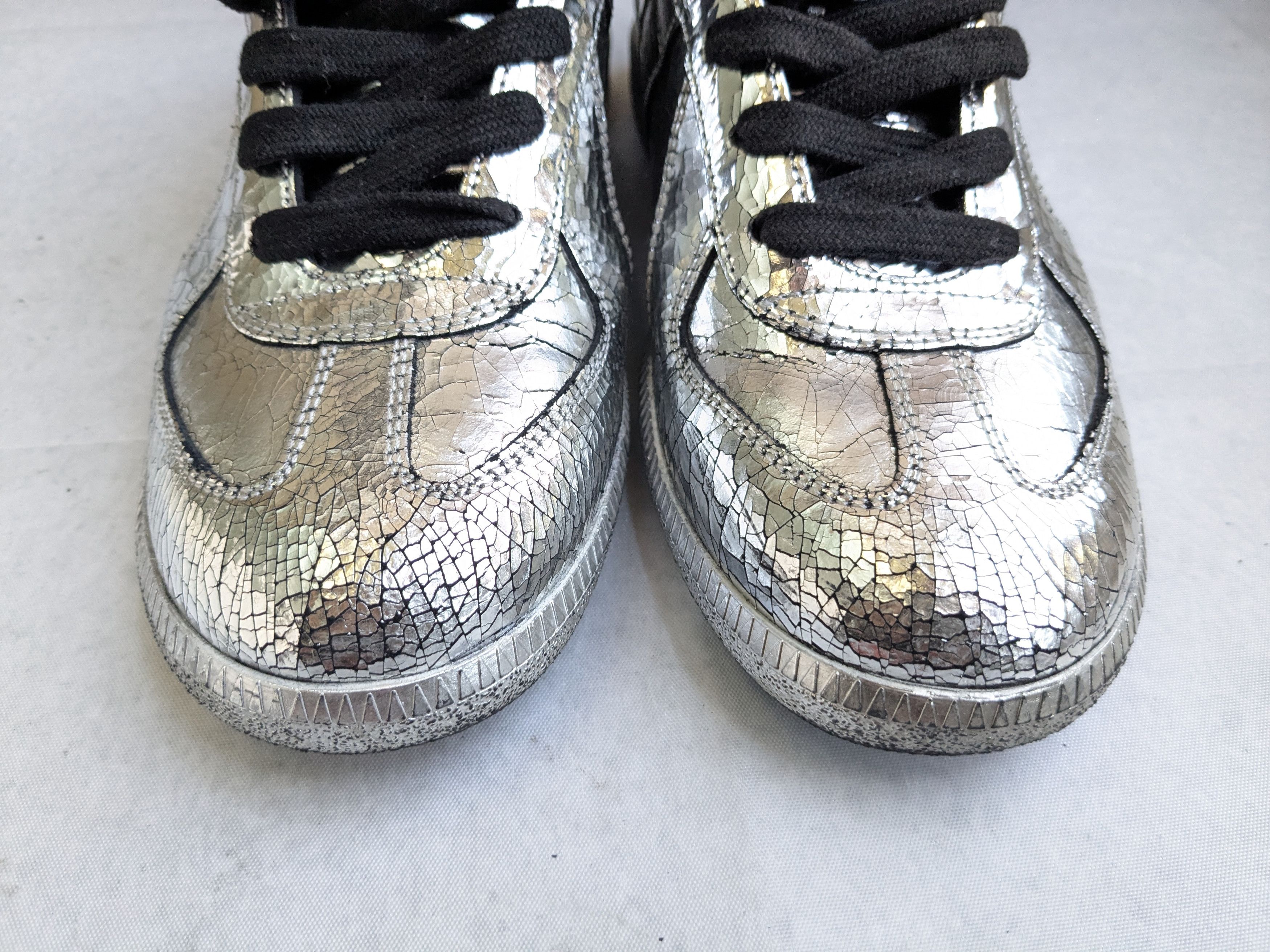 Maison Margiela Maison Margiela Replica GAT Silver Black Cracked 9 42 Size US 9 / EU 42 - 3 Thumbnail