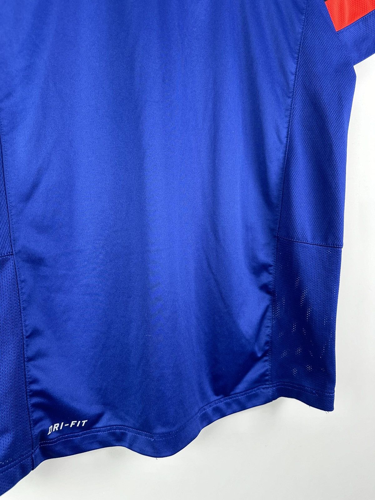 Nike Nike Fc Barcelona Soccer Jersey Size US M / EU 48-50 / 2 - 9 Thumbnail
